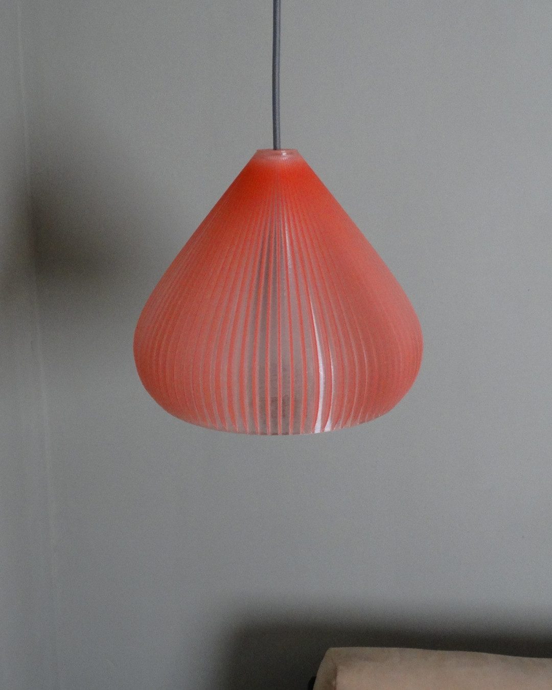 Roomberry Pendelleuchte Pendelleuchte Nauri, Lampenschirm inkl. E27 Lampenfassung, ohne Leuchtmittel, je nach Leuchtmittel wahl, geeignet für E27 Pendelleuchten - Hängelampe - Deckenlampe