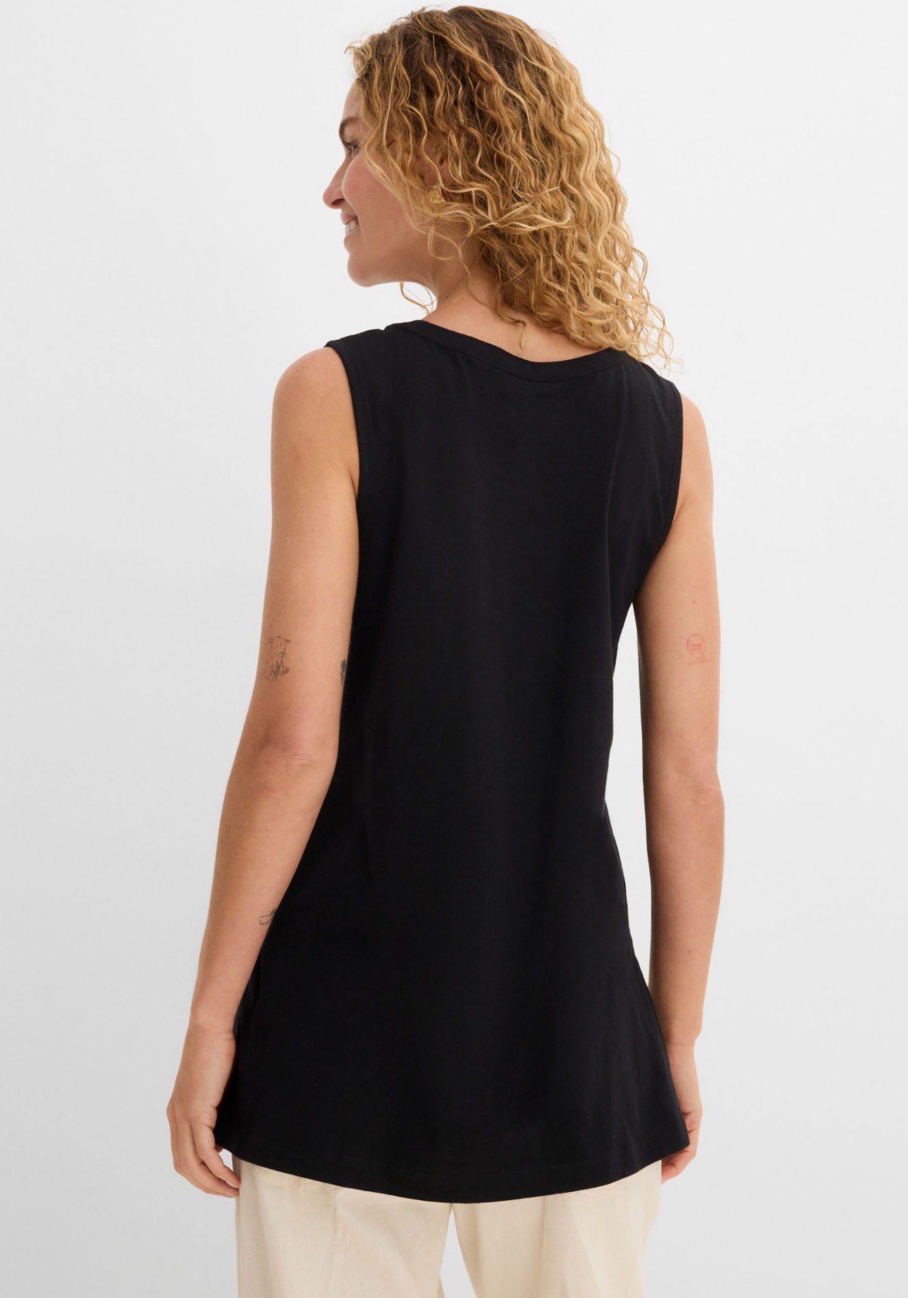bonprix Longtop mit elegantem Faltendetail, lockere Passform, reine Baumwolle