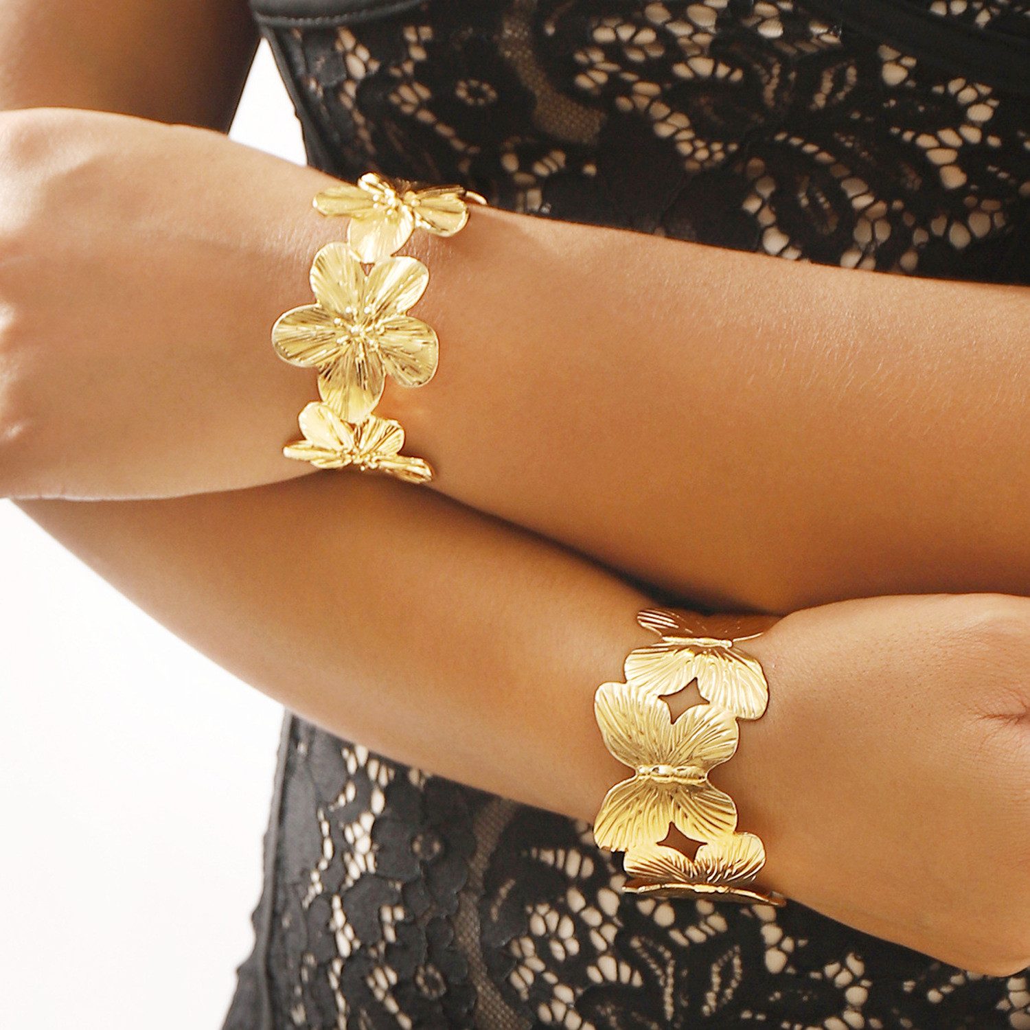 KARMA Armreif Damen Gold Schmetterling oder günstig online kaufen