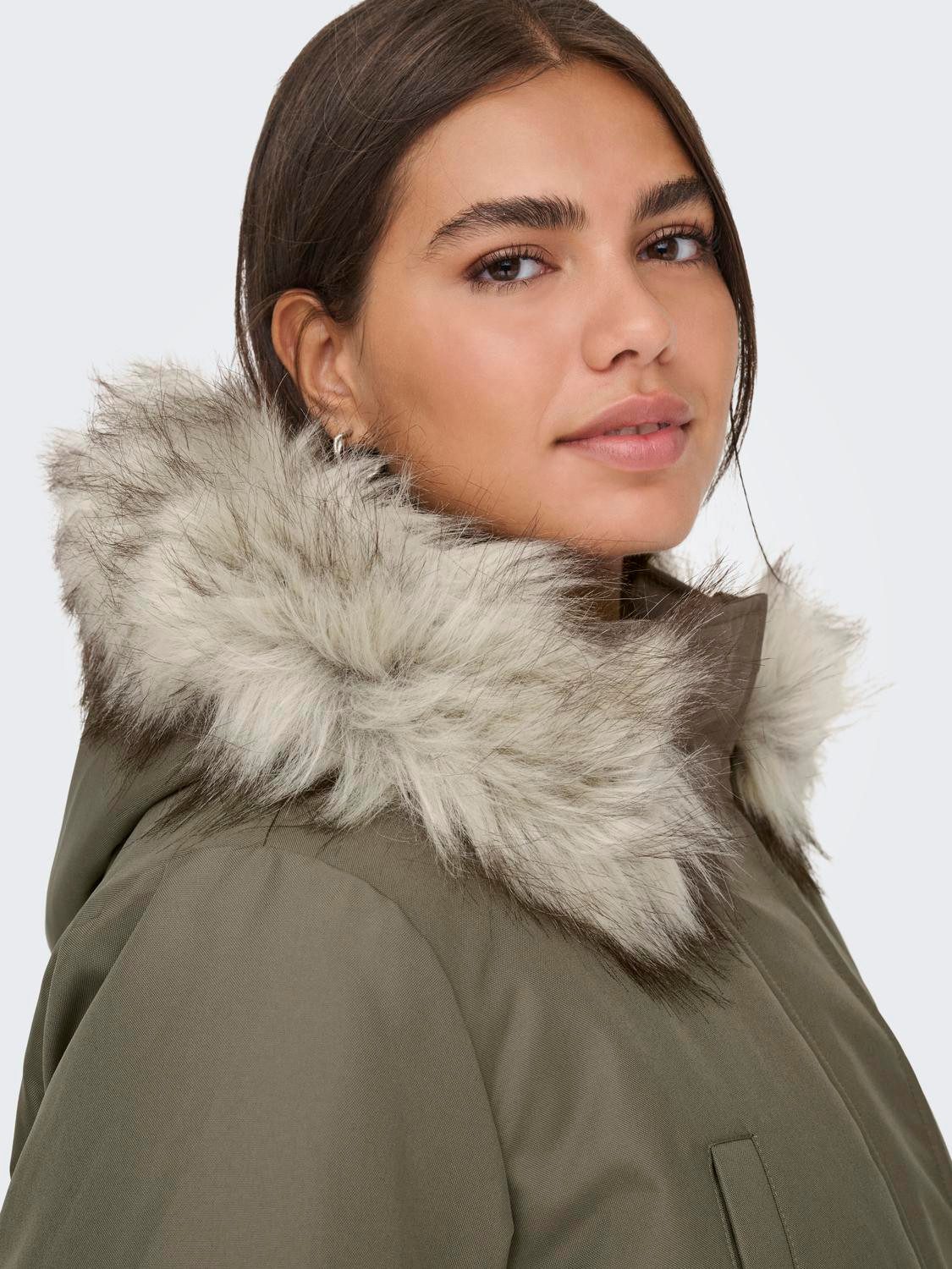 ONLY CARMAKOMA Parka CARIRENA PARKA COAT OTW Kunstfaser, regular fit