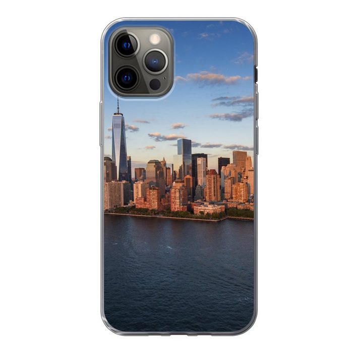 MuchoWow Handyhülle New York - Skyline - Boot Handyhülle Apple iPhone 12 Pro Smartphone-Bumper Print Handy