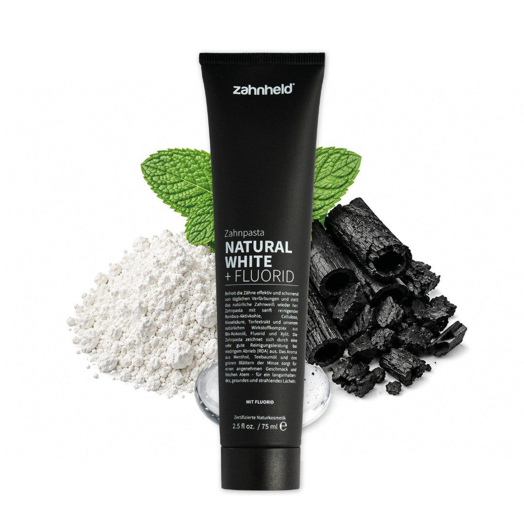 Zahnheld Zahnpasta Natural White Zahncreme mit Aktivkohle & Flourid - für hellere Zähne, Zahnpflege mit Torfextrakt, Bambus-Aktivkohle, Kieselsäure & Cellulose
