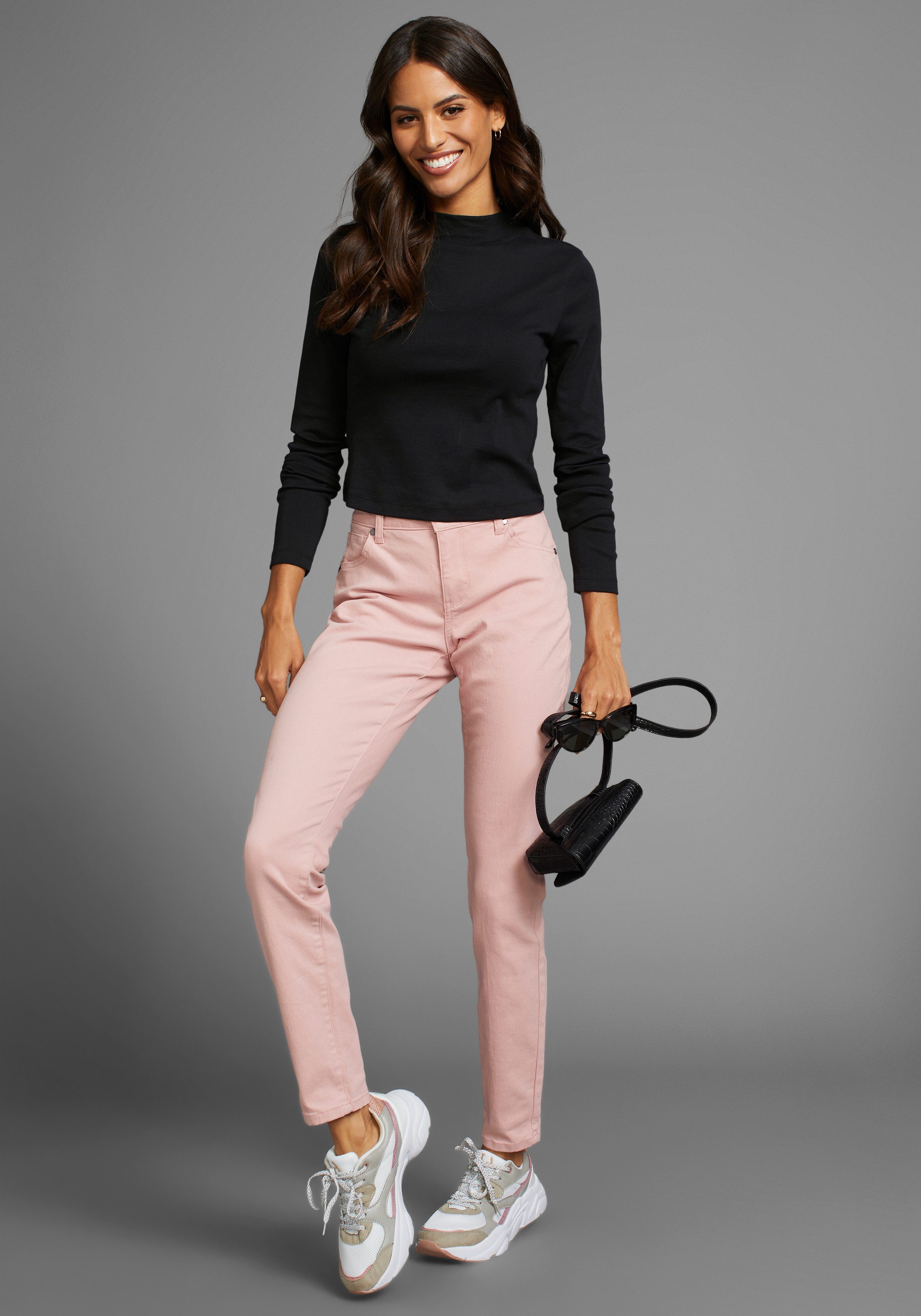 Zum Outfit 4