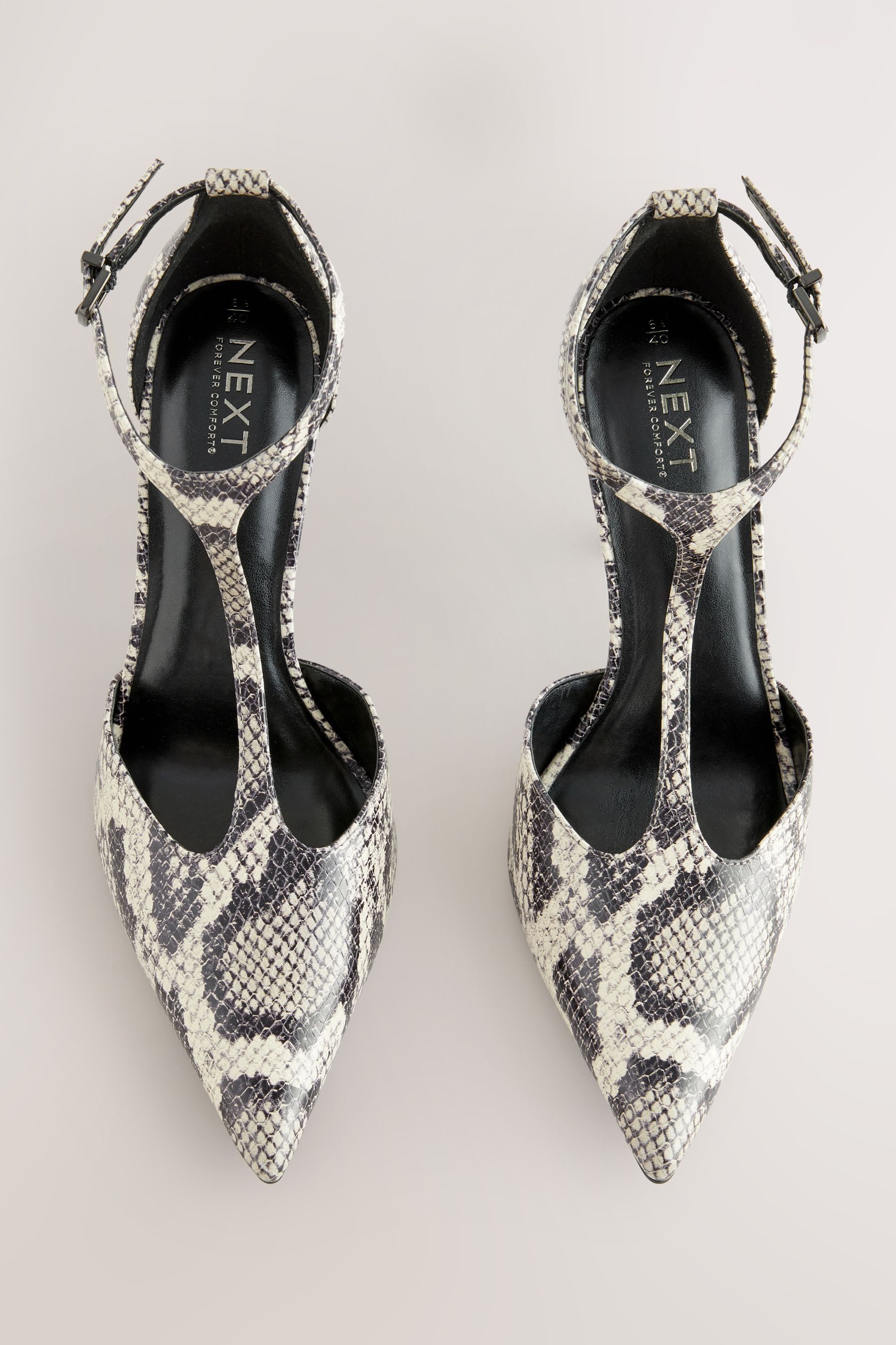 Next Forever Comfort® Absatzschuhe aus Leder mit T-Steg High-Heel-Sandalette (1-tlg)