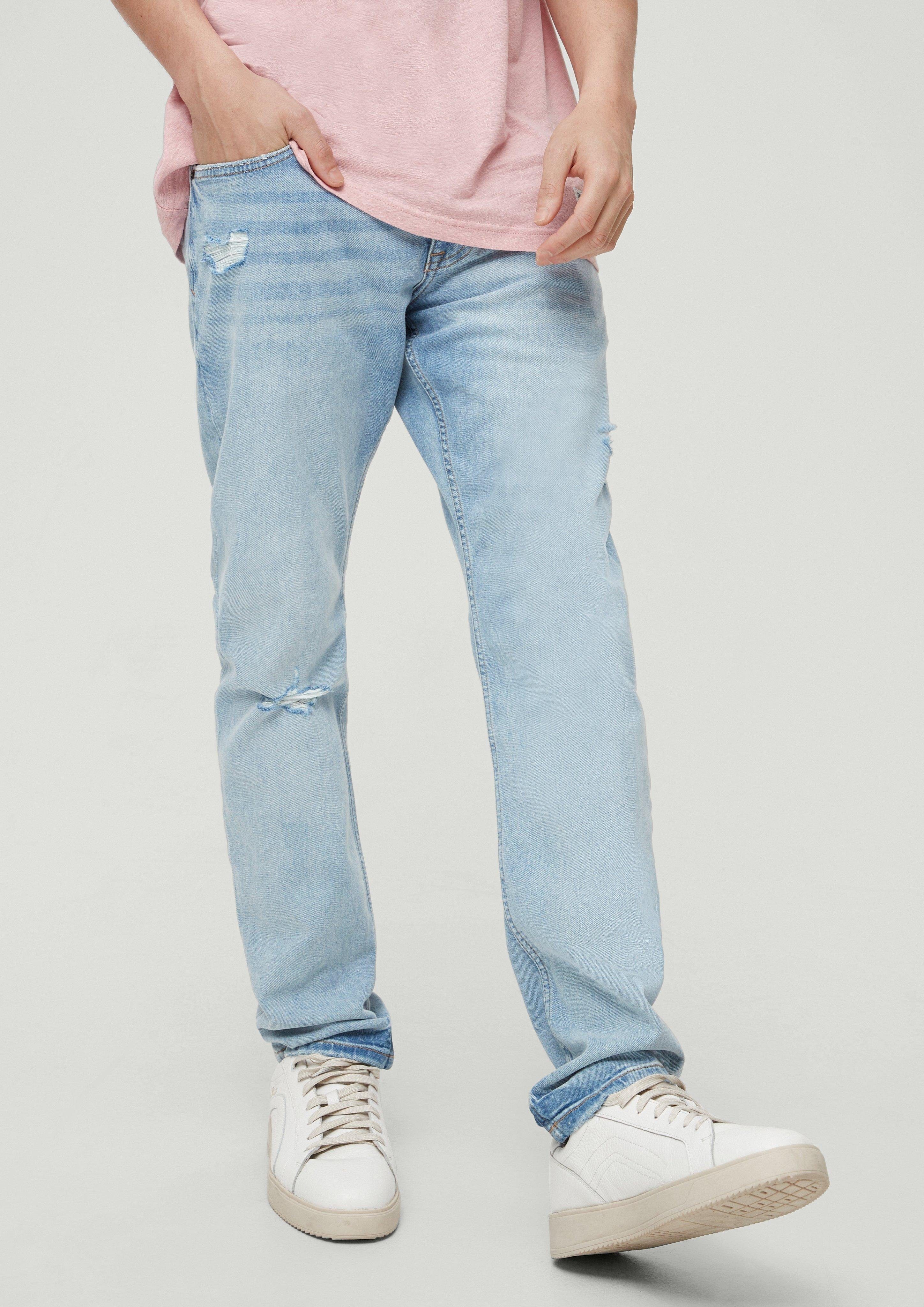 QS Stoffhose Rick: Jeans im Used-Look Destroyes, Label-Patch, Waschung