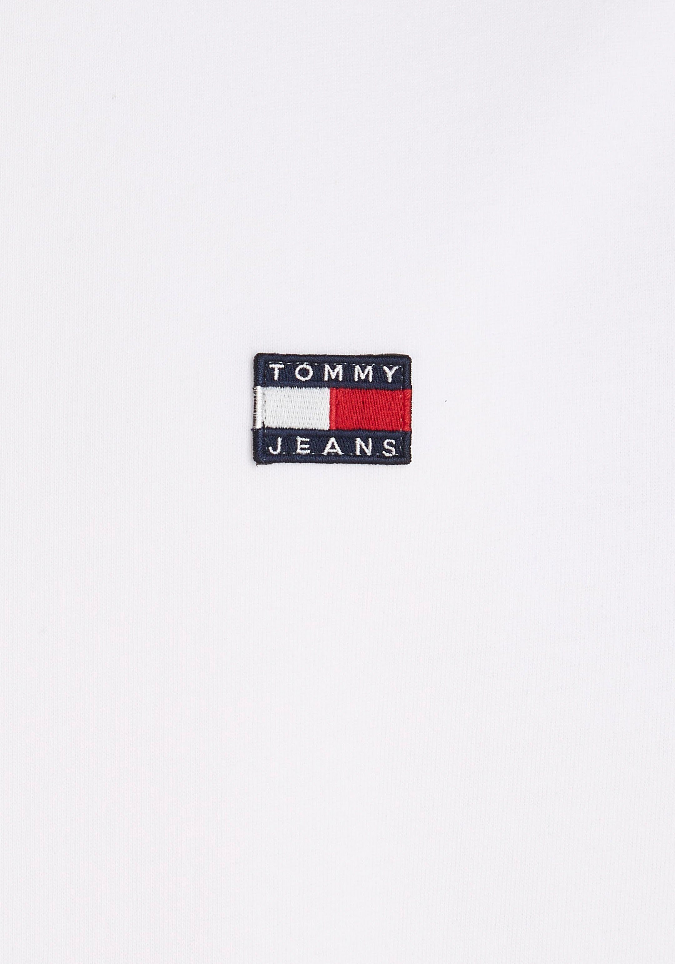 TOMMY T-Shirt White Jeans mit TJM BADGE Rundhalsausschnitt TEE XS CLSC Tommy