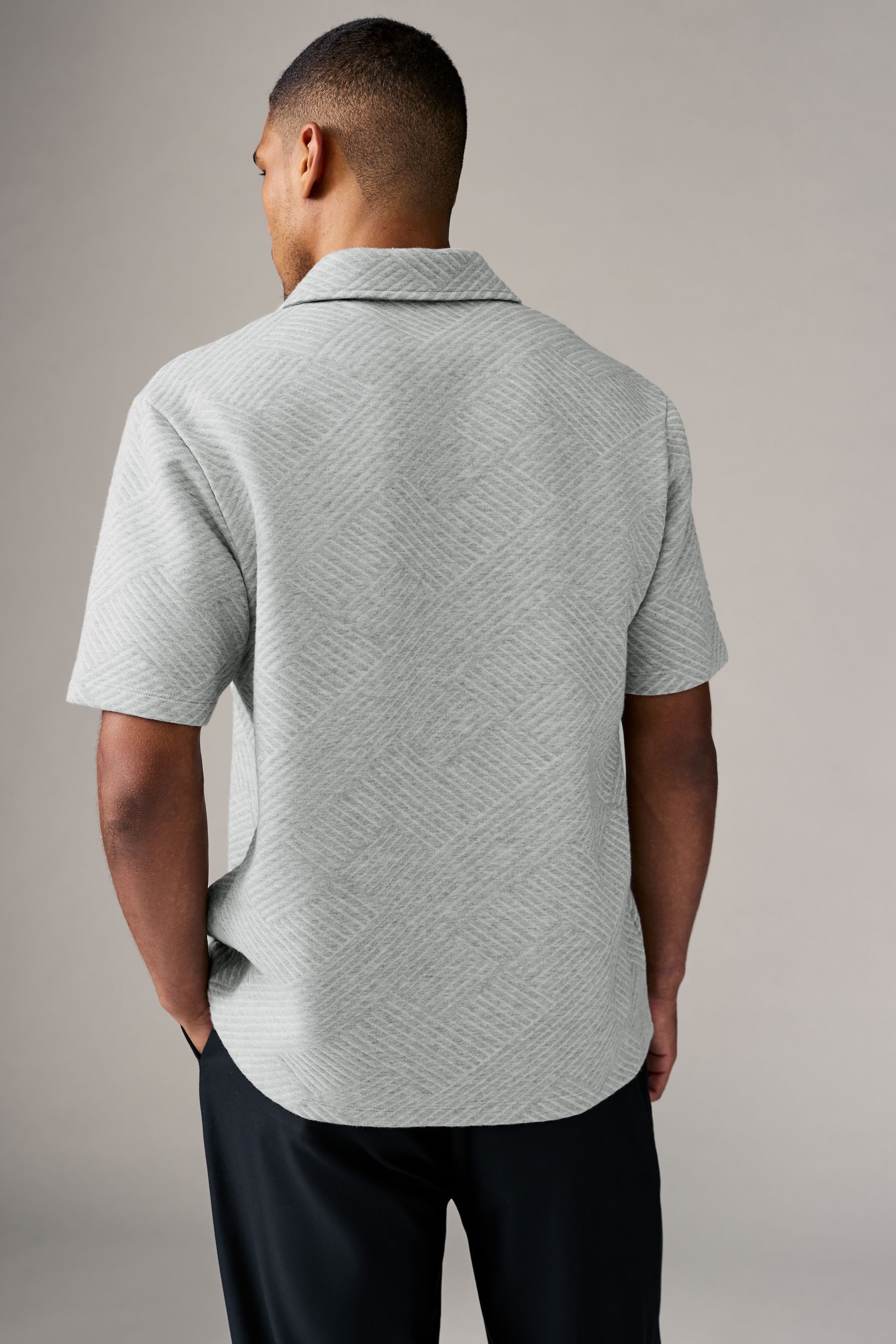 Next Kurzarmhemd Hemd aus strukturiertem Jersey günstig online kaufen