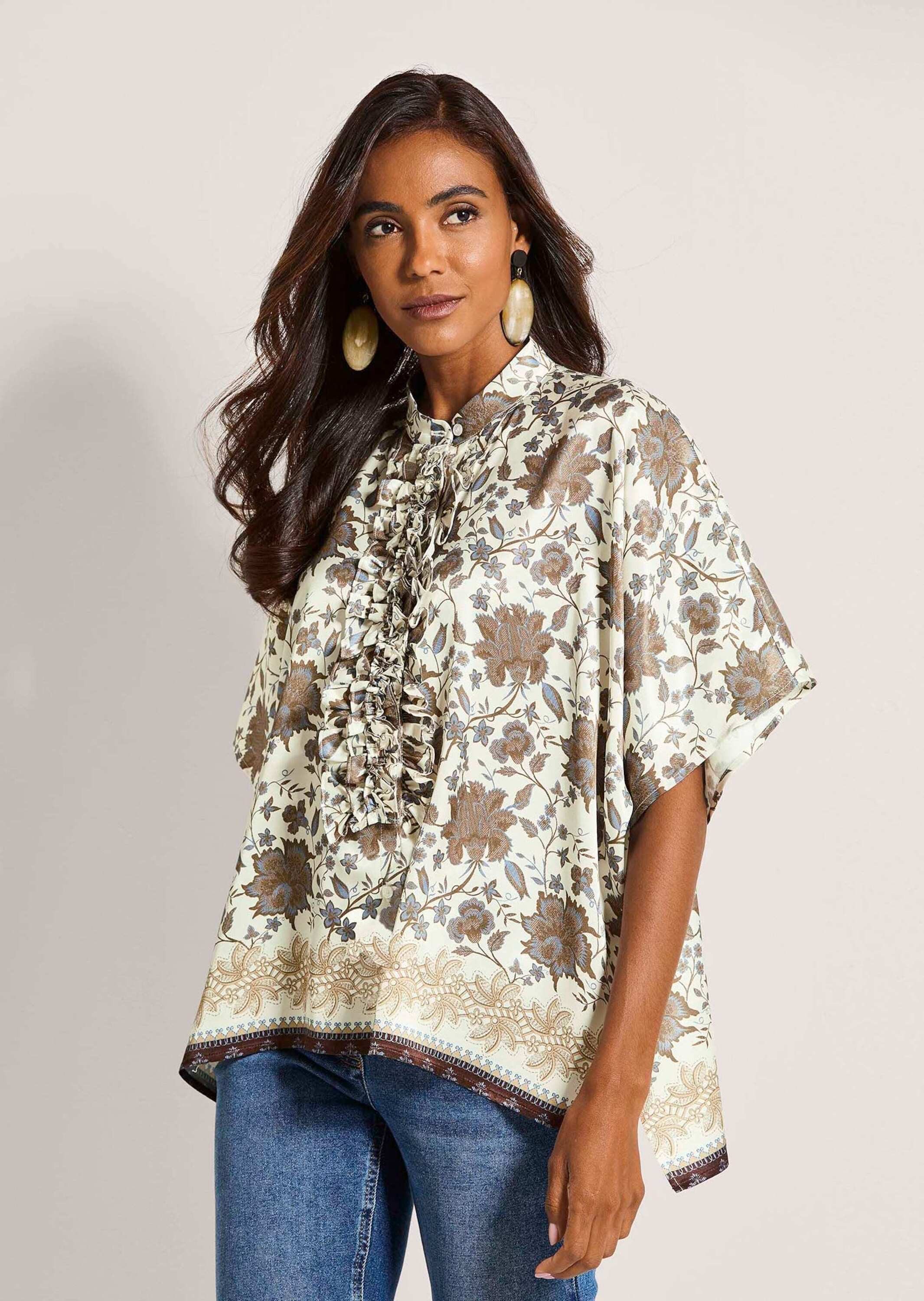 MADELEINE Kurzarmbluse Sommerbluse mit floralem Muster Oversized-Bluse mit Stehkragen, Rüschen und 3/4-Arm