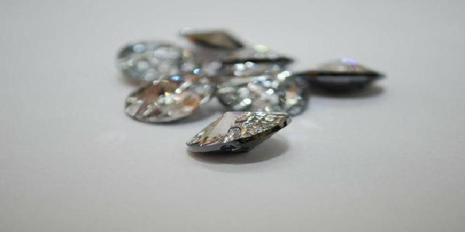 Xlmoebel Bank Chesterfield Sofa Bank Sitzbank Wartezimmer Wohnzimmer Büro PRESTON125 (CHESTERFIELD SITZBANK BANK SOFA 2 SITZER SOFA PRESTON 125), Hergestellt in Europa