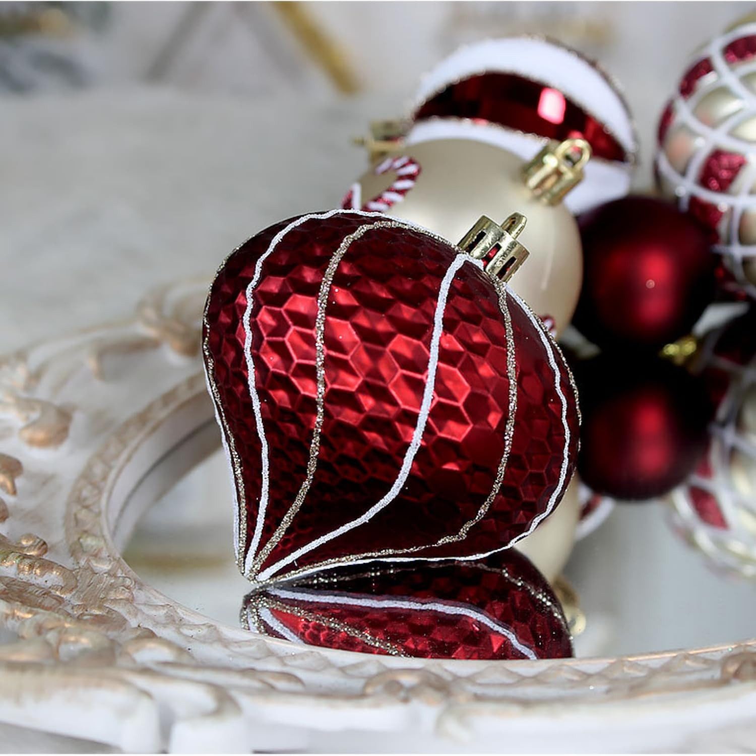 Sorvyzxn Weihnachtsbaumkugel 48-teiliges Set mit bemalten Weihnachtskugeln, Geeignet für Weihnachtskränze und Weihnachtsbaumdekoration – Bild 5 von 5