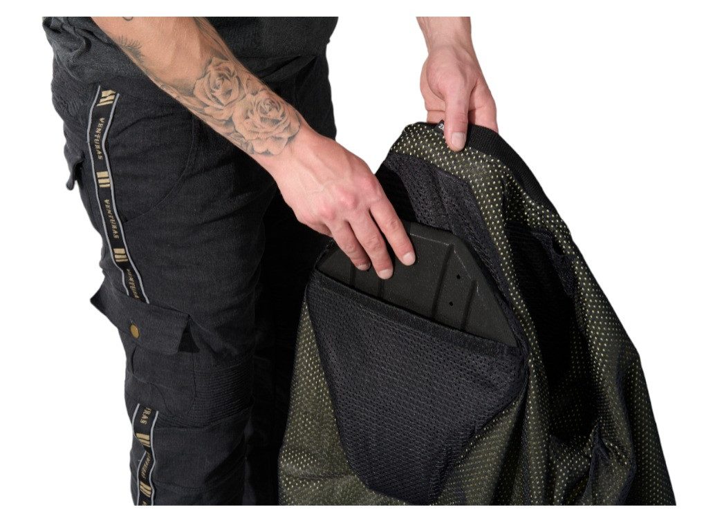 Venturas Motorradjacke 100 % Kevlar, 5 Schutzprotektoren, auch für Freizeit schwarz & weiß 100% hochwertiges Kevlar, 5 Schutzprotektoren, reflektierend bei Nacht