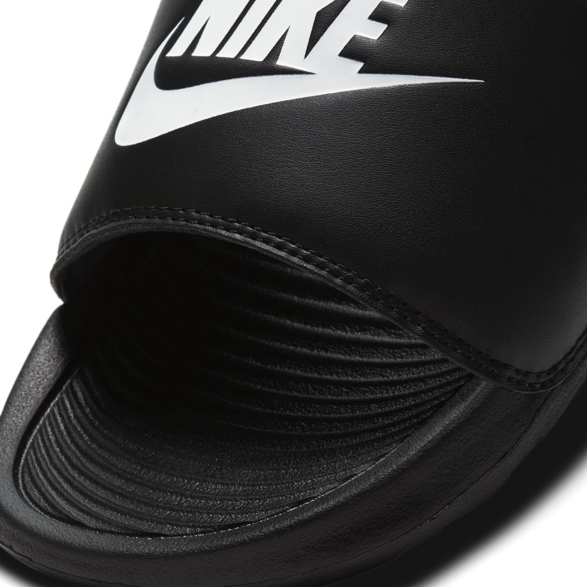 SLIDE Sportswear Badesandale schwarz-weiß VICTORI ONE Nike