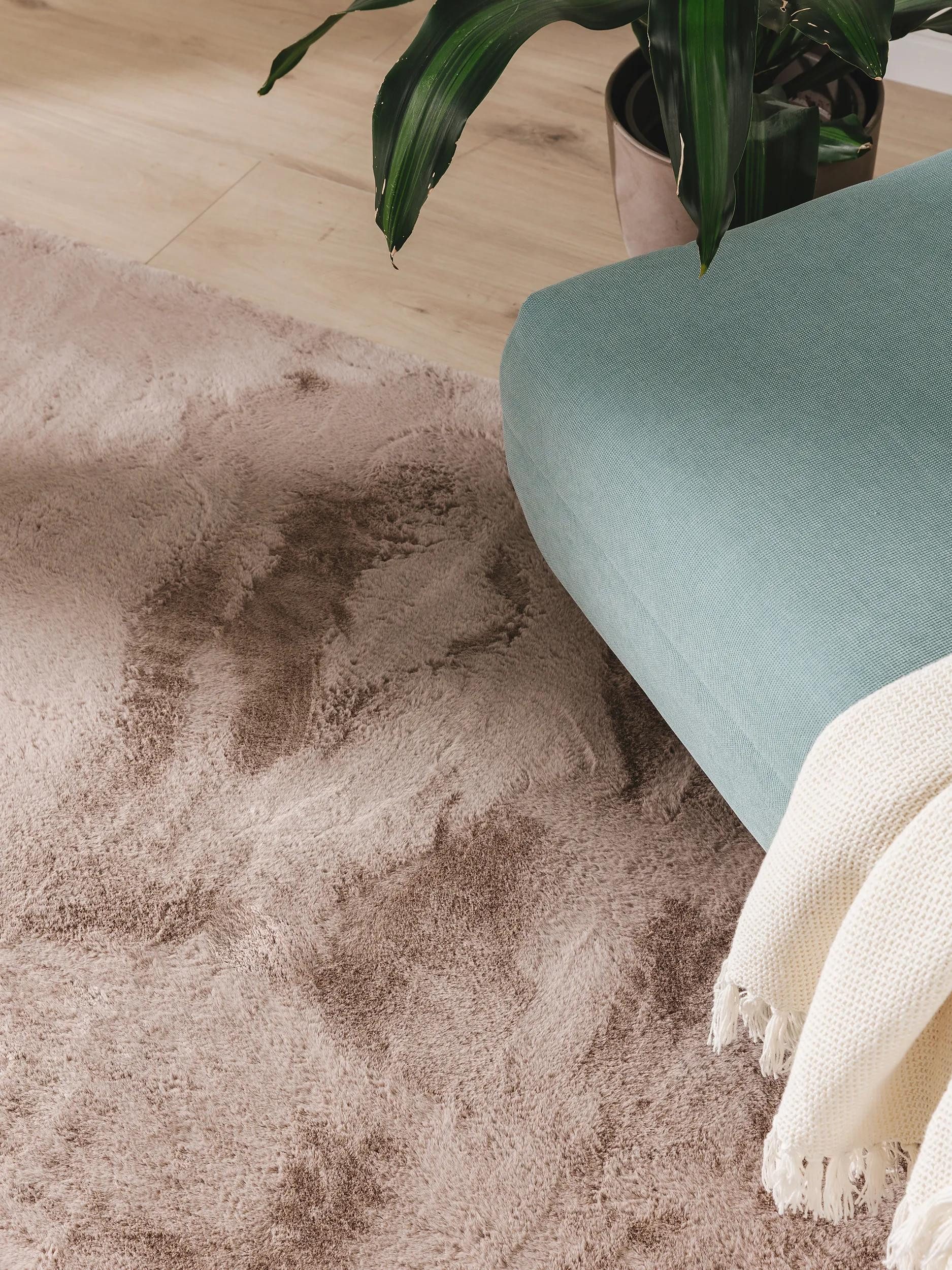 benuta Fellteppich Furry, rechteckig, Höhe: 11 mm, Teppich Wohnzimmer, Esszimmer, Schlafzimmer, Flur, Weich, Rutschfest