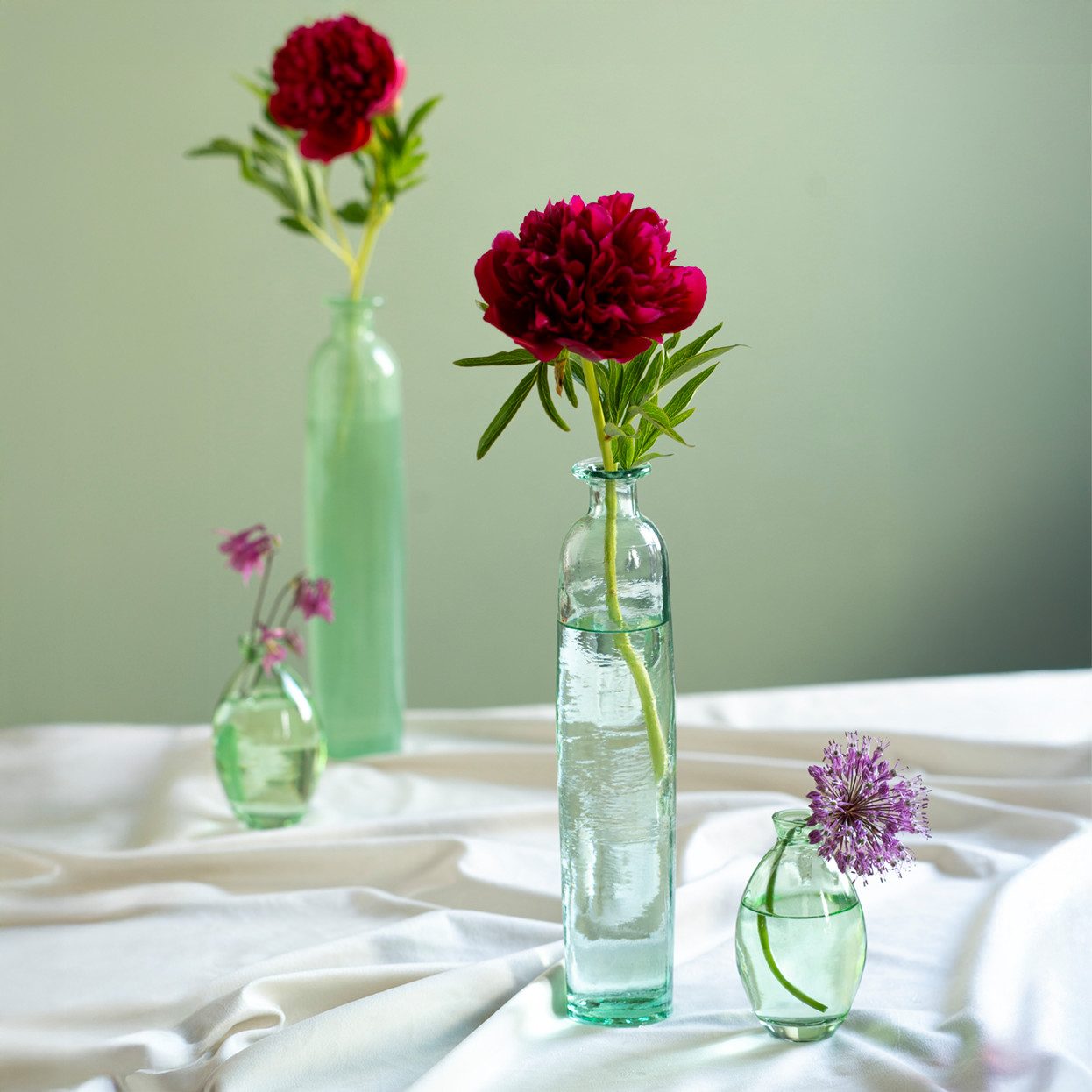 Florists Products Tischvase Retro Glas Vase Grün Ø6,5xH30cm Vintage-Deko Flaschenform