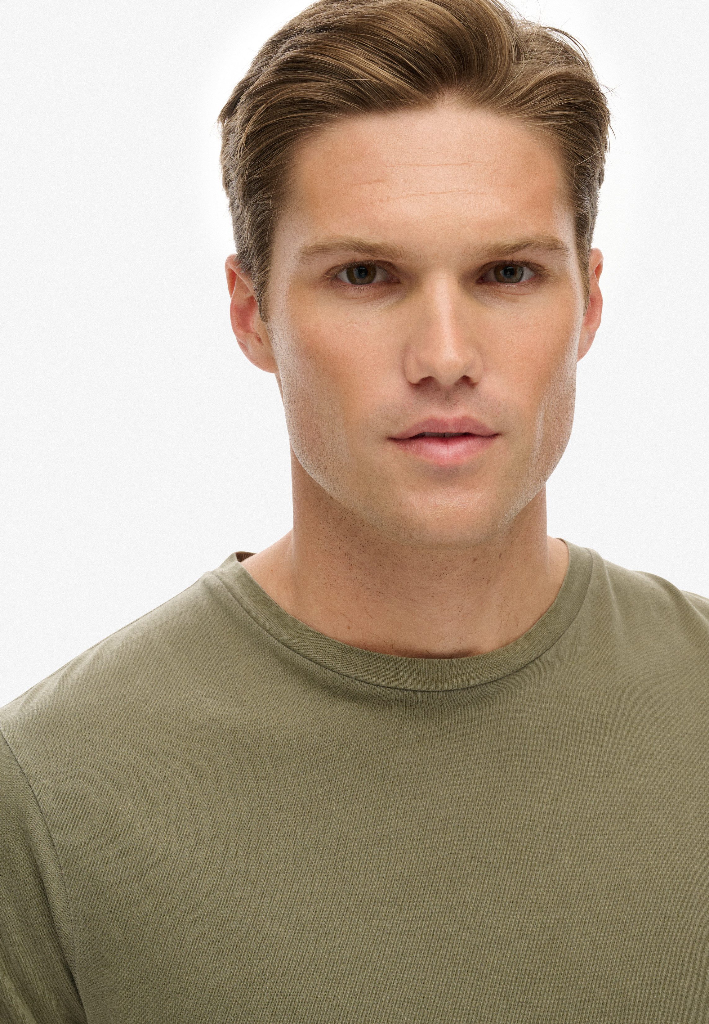 Superdry Rundhalsshirt CLASSIC ESSENTIAL TEE