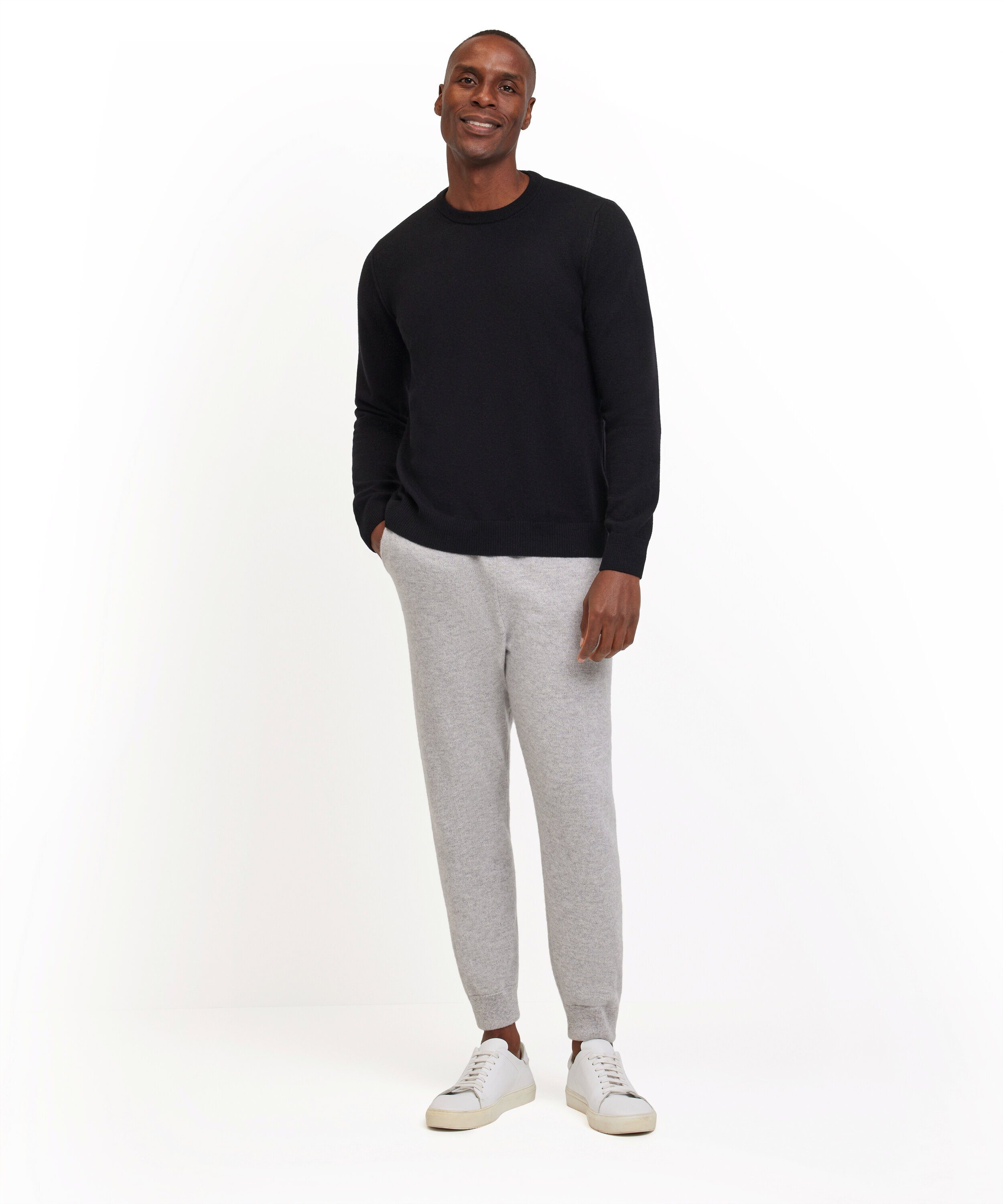 FALKE Strickpullover Pure Lambswool Pullover aus extrafeiner Lambswool (1-tlg) aus extrafeiner Lambswool