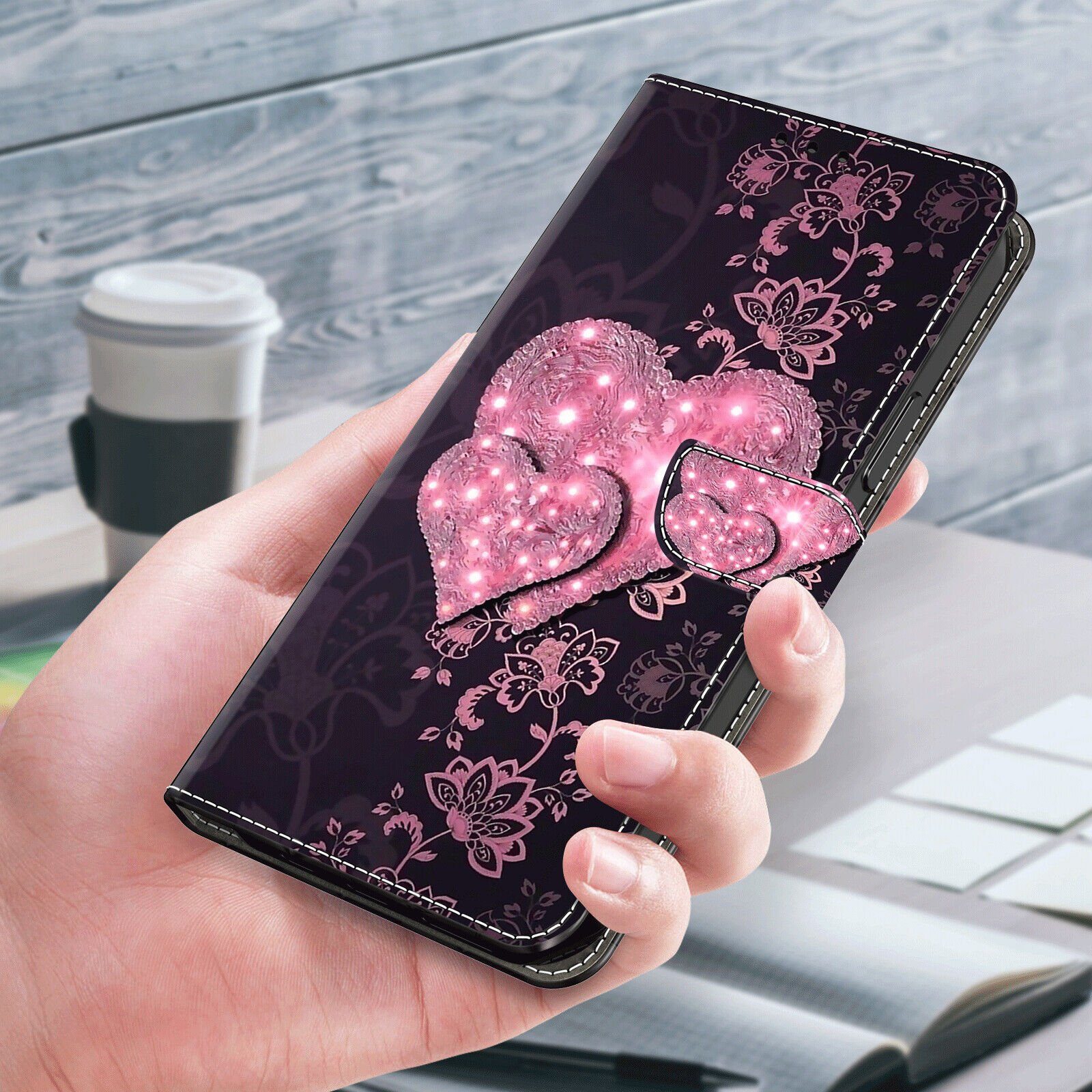 CLM-Tech Handytasche für Samsung Galaxy A15 5G Hülle Tasche aus Kunstleder Klapphülle (schwarz rosa Herzen, Handyhülle Wallet Flip Case Cover Etui), Schutzhülle mit Standfunktion, Kartenfächer, und Magnetverschluss
