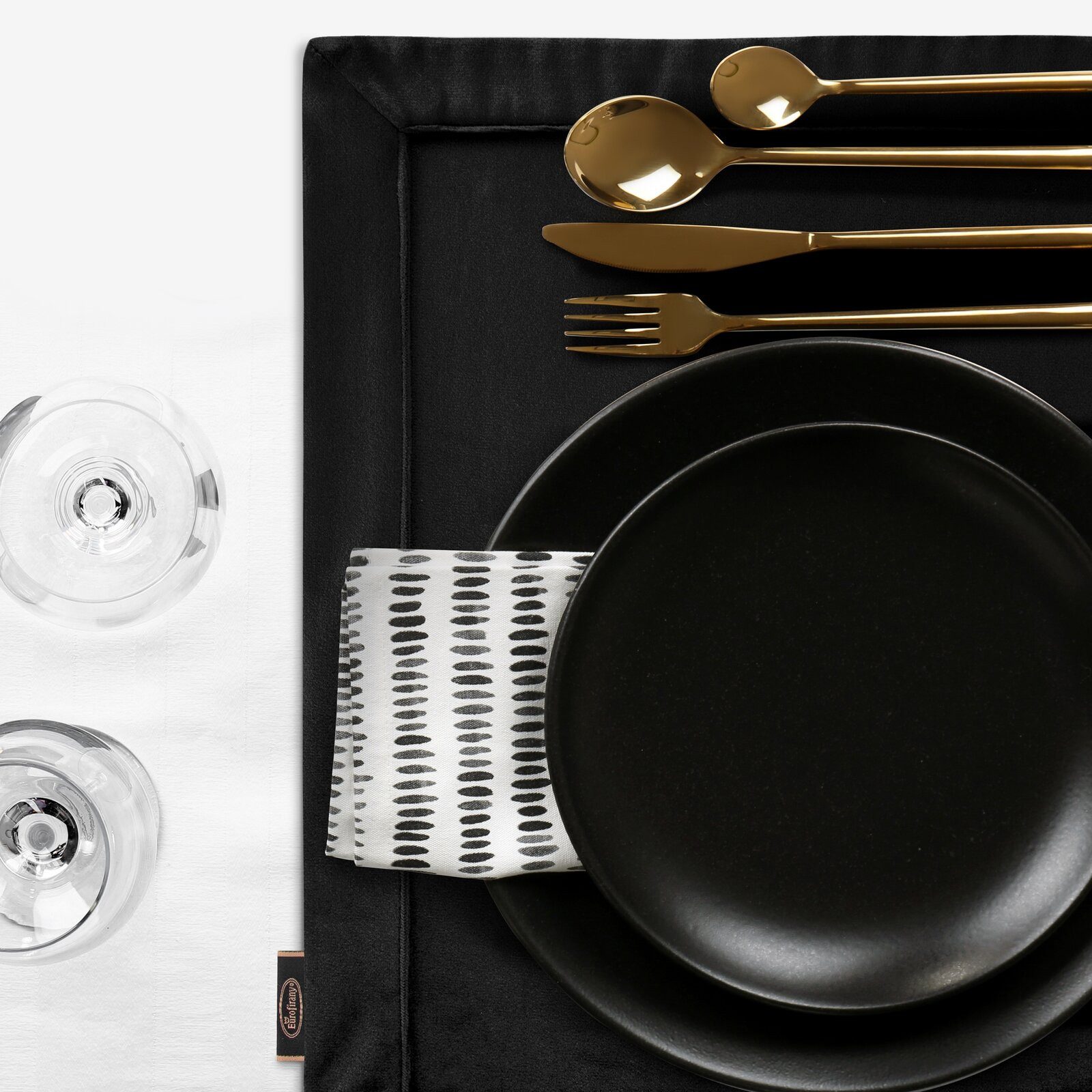 Eurofirany Tischdecke VELVET, Samttischdecke, Servietten, Tischdekoration, günstig online kaufen