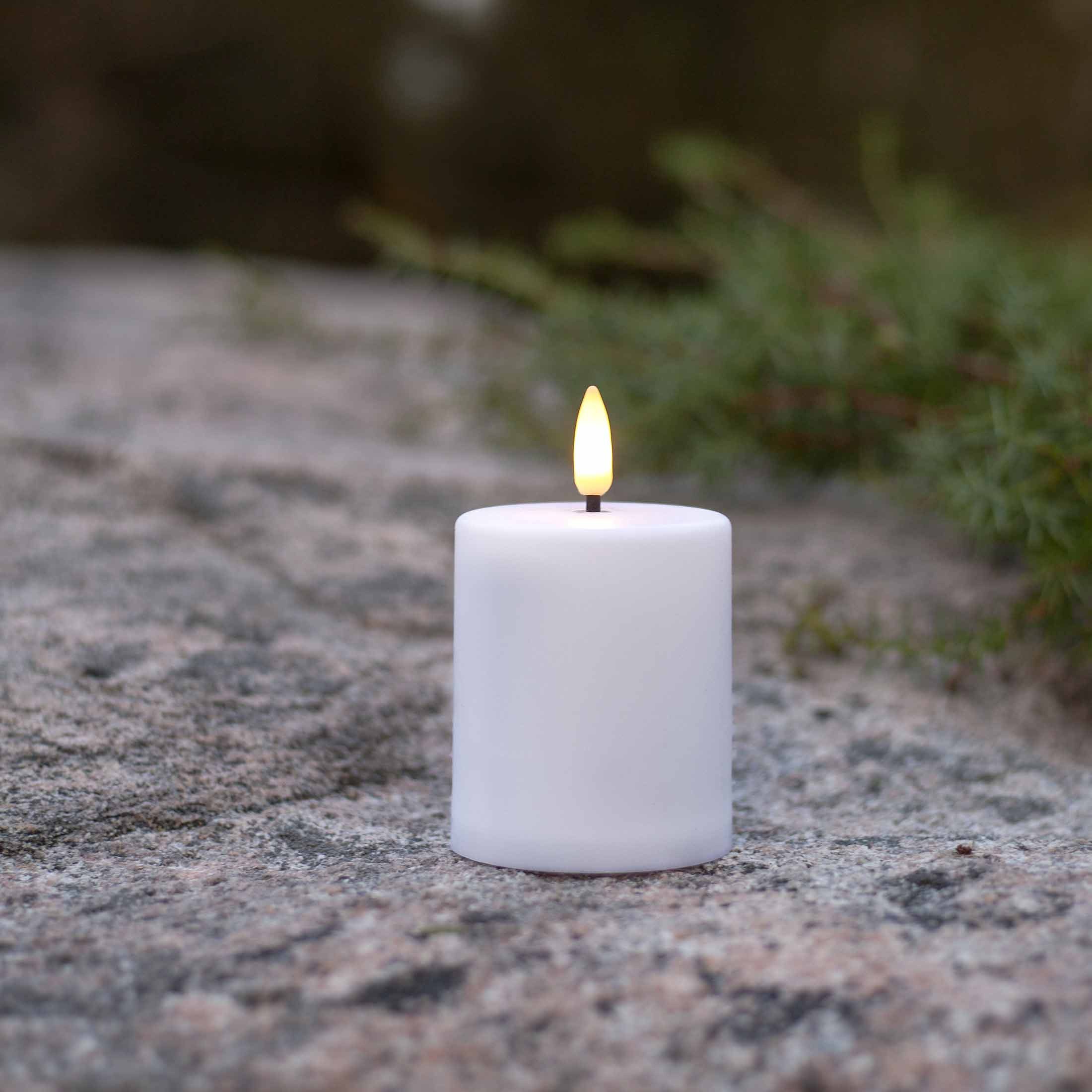 STAR TRADING LED-Kerze (1-tlg), Außen weiß 3D-Flamme Timer Lichtsensor Grab günstig online kaufen