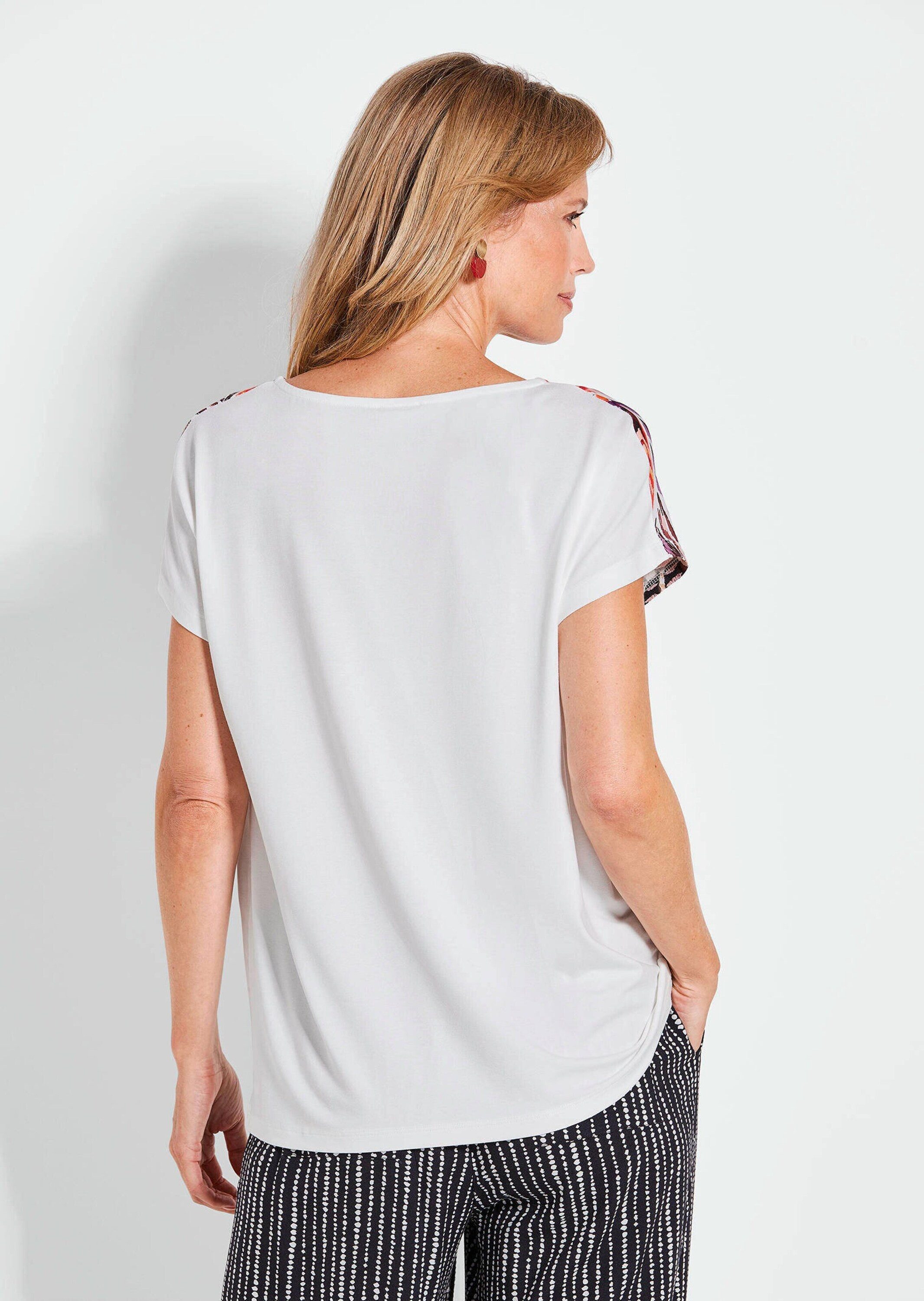 GOLDNER T-Shirt Kurzgröße: Elegantes Oberteil mit Ethno-Muster Kurzarmbluse mit U-Boot-Ausschnitt, Viskose-Jersey, figurumspielend