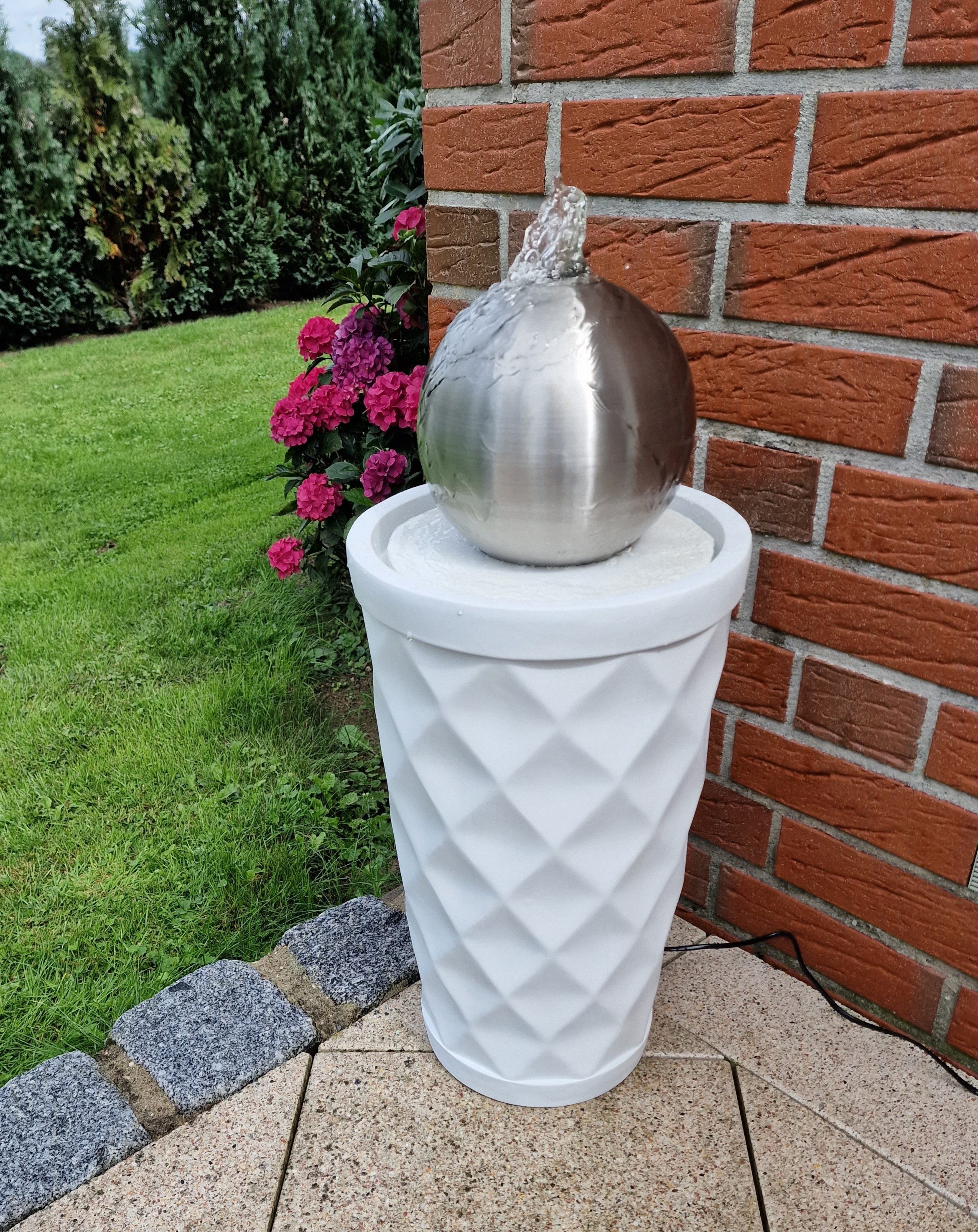 Jürgen Bocker - Gartenambiente Gartenbrunnen Brunnen Sevilla Polystone LED Garten Springbrunnen