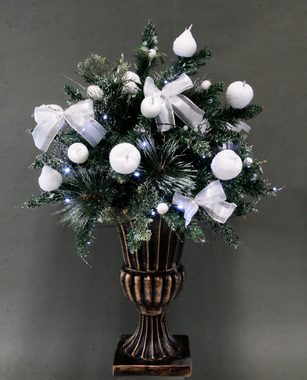 I.GE.A. LED Baum Künstlicher Weihnachtsbaum, Weihnachtsdeko, Kunstbaum, LED fest integriert, Kaltweiß, beschneit, mit Äpfeln, Beeren u. Schleifen, Pokal aus Polyresin, 74 cm