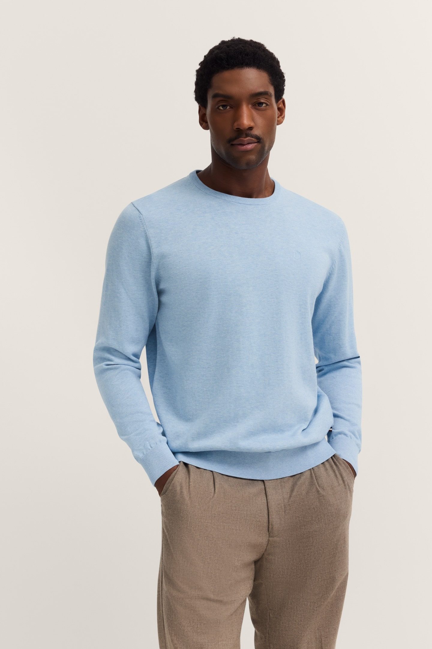 bugatti Rundhalspullover Basic Essential aus reiner Baumwolle