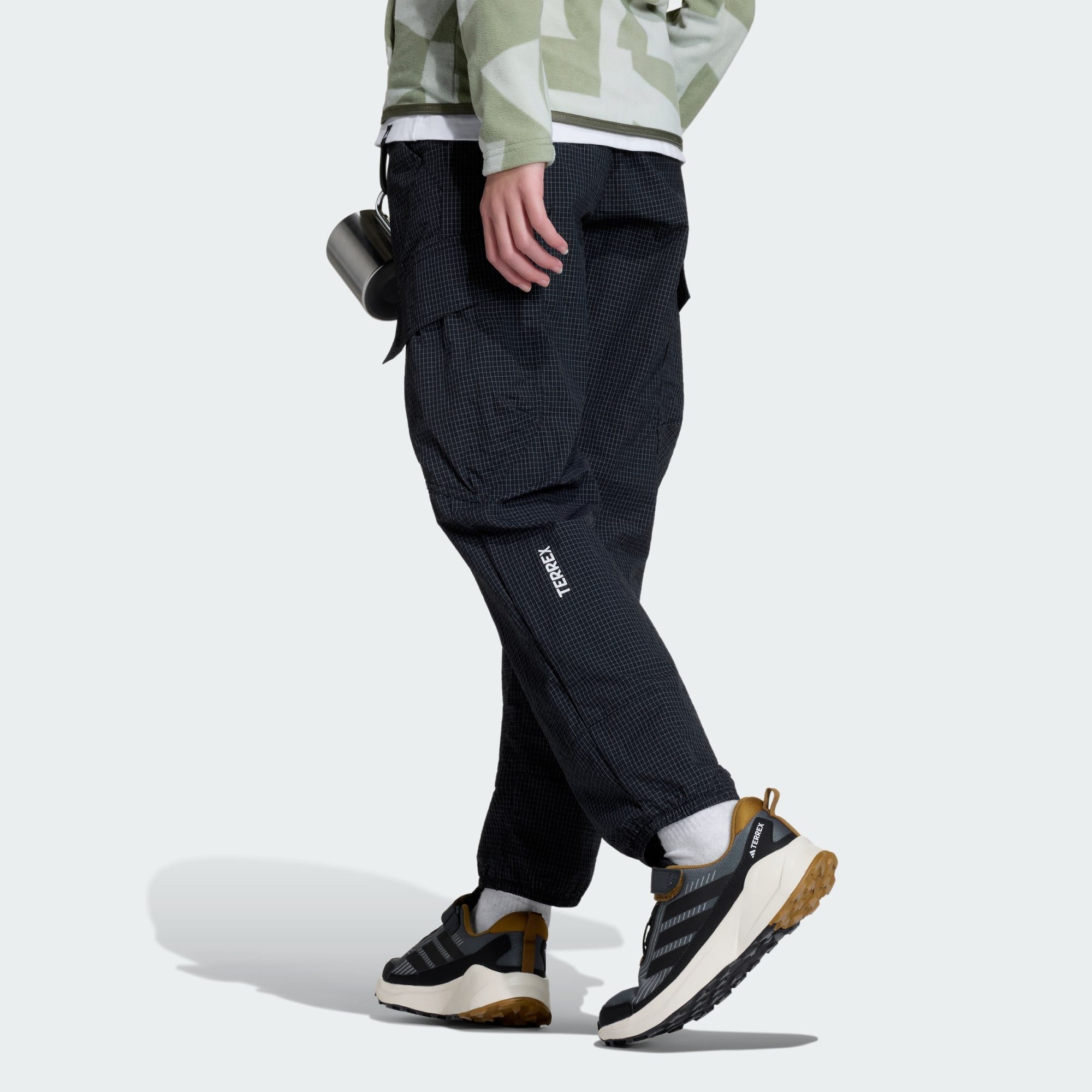 adidas TERREX Cargohose TERREX KIDS XPLORIC CLIMA365 KIDS CARGOHOSE (1-tlg)