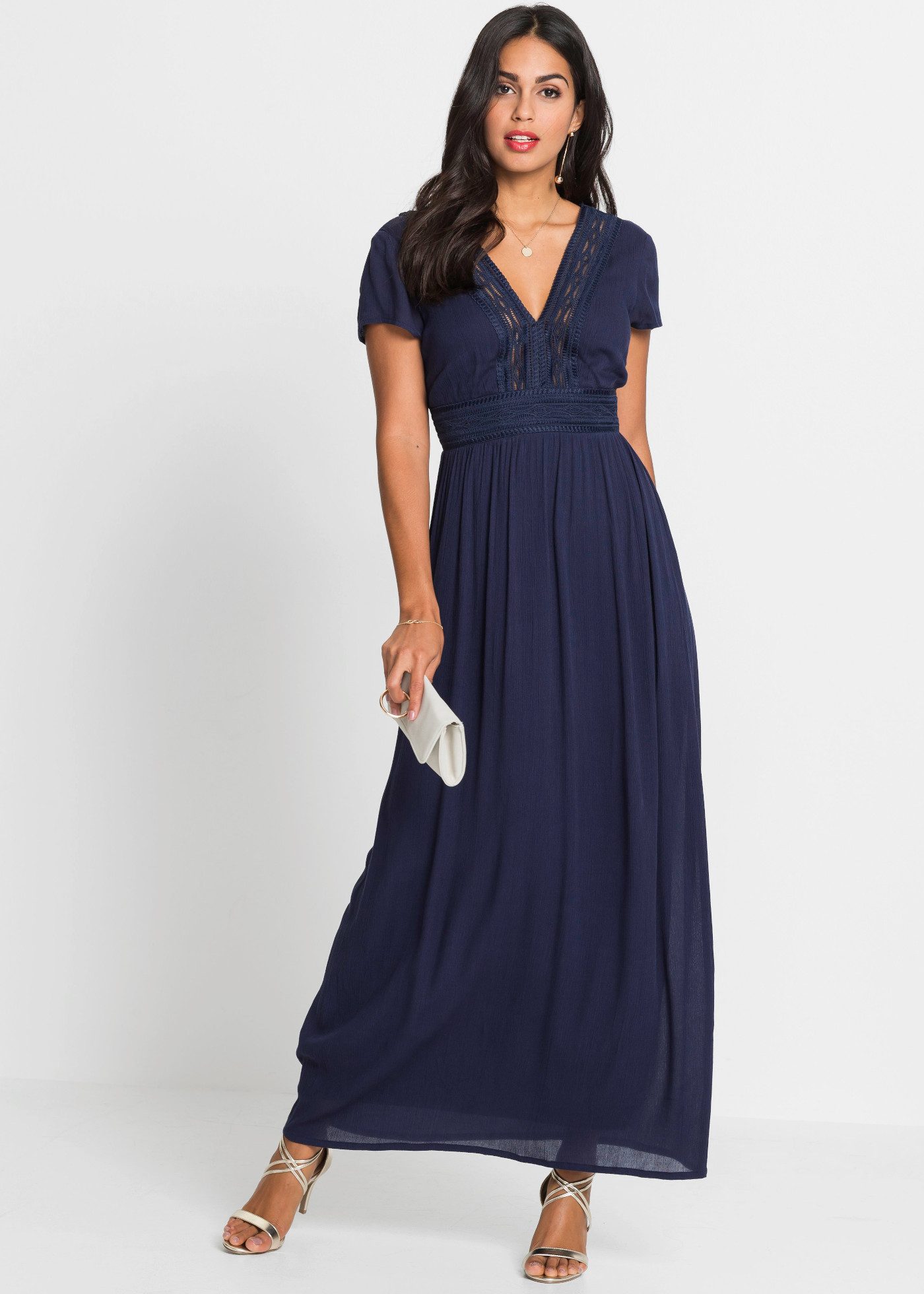 bonprix Maxikleid aus Viskose, mit gehäkelter Spitze, figurumspielende Passform