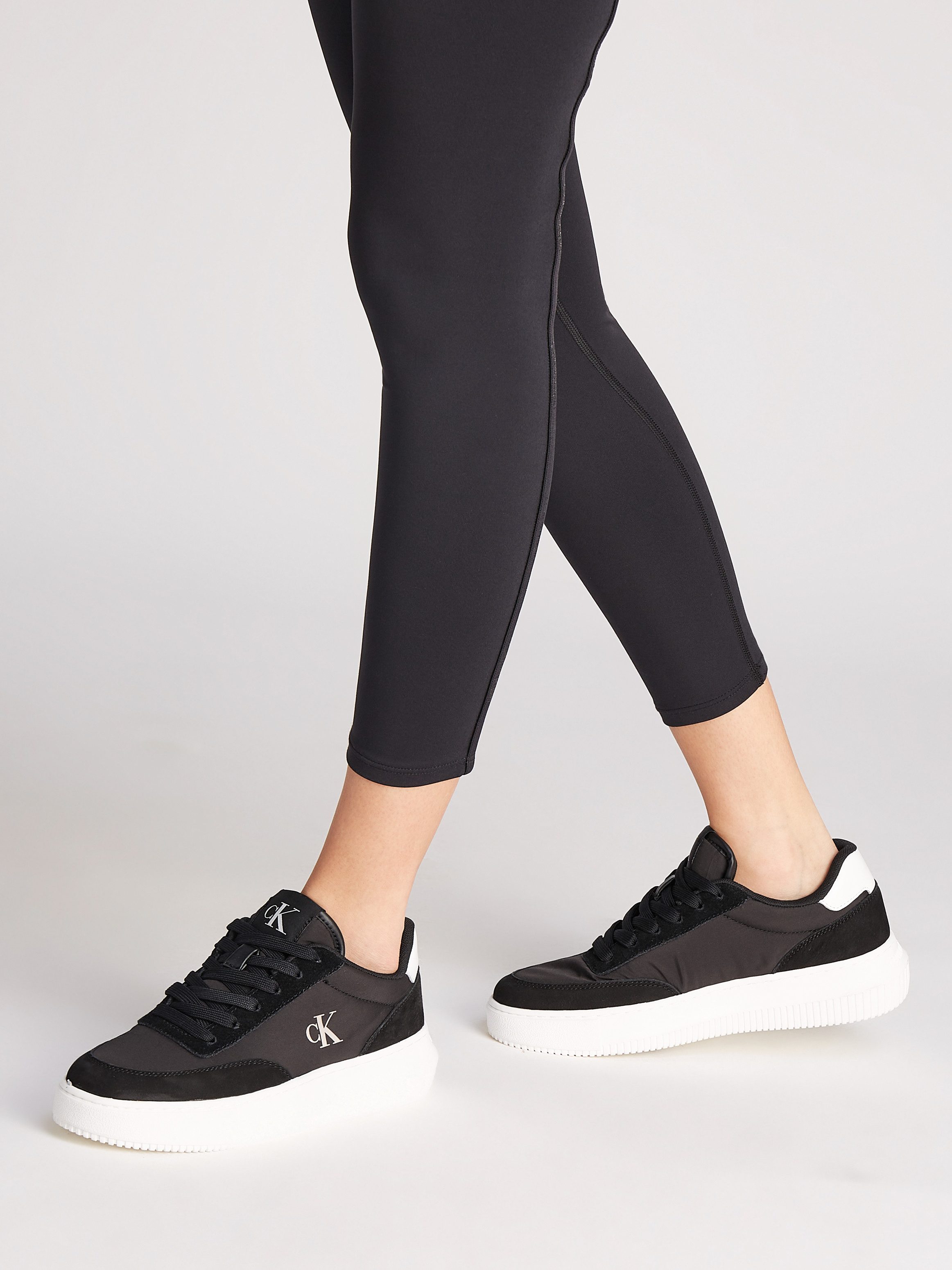 Calvin Klein Jeans CHUNKY CUPSOLE LOW MIX IN Sneaker, Freizeitschuh, Halbschuh, Schnürschuh mit CK Logo