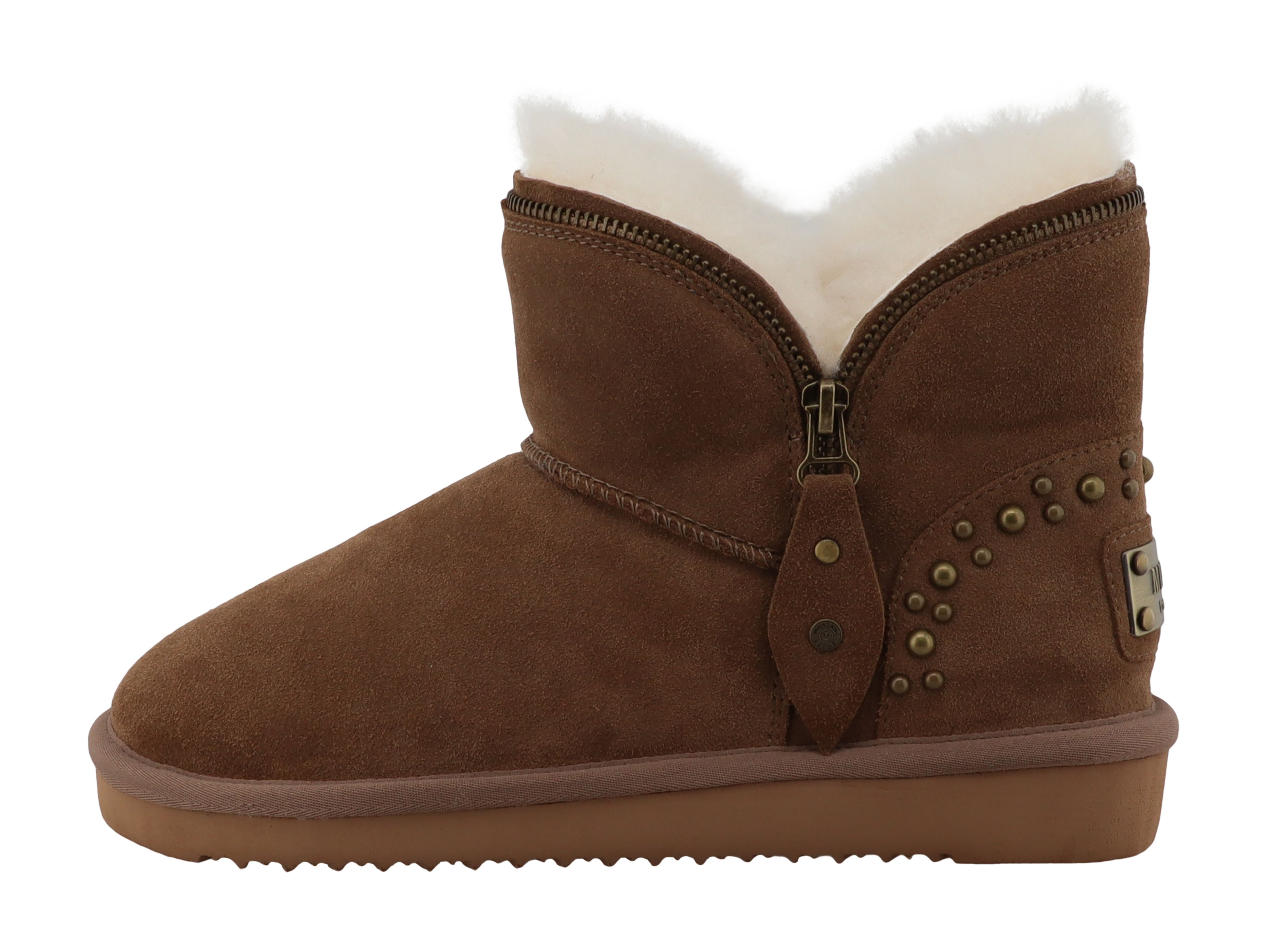 Mustang Shoes Winterboots Winterboots Plateau, Winterstiefelette mit Nieten und Zierreißverschluss
