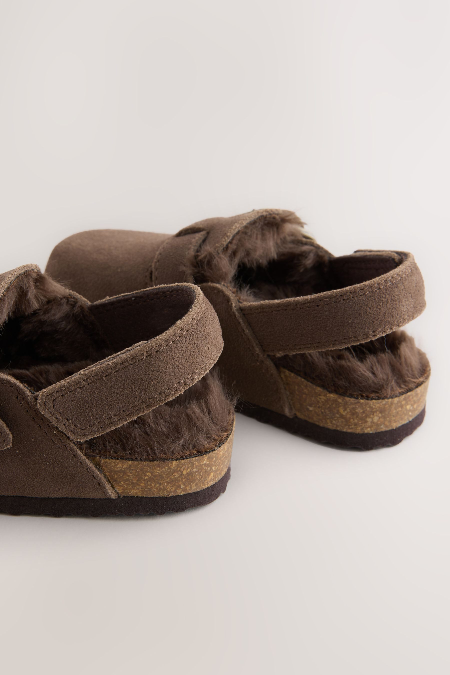Next Clogs aus Leder mit Kunstfellfutter günstig online kaufen