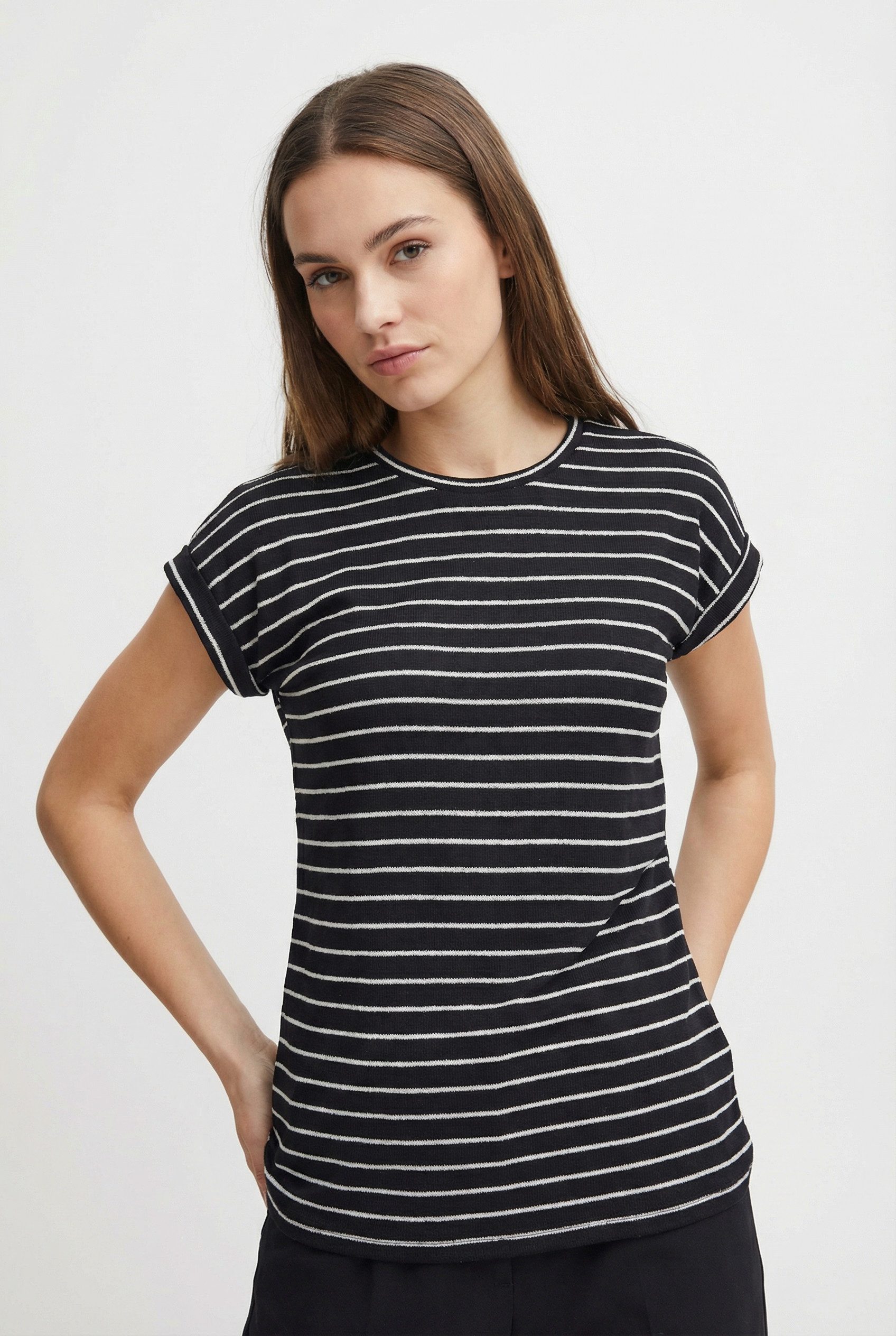 Vero Moda Kurzarmpullover VMBRIANNA SS O-NECK PULLOVER BOO REP mit überschnittenen Schultern mit Umschlagsaum