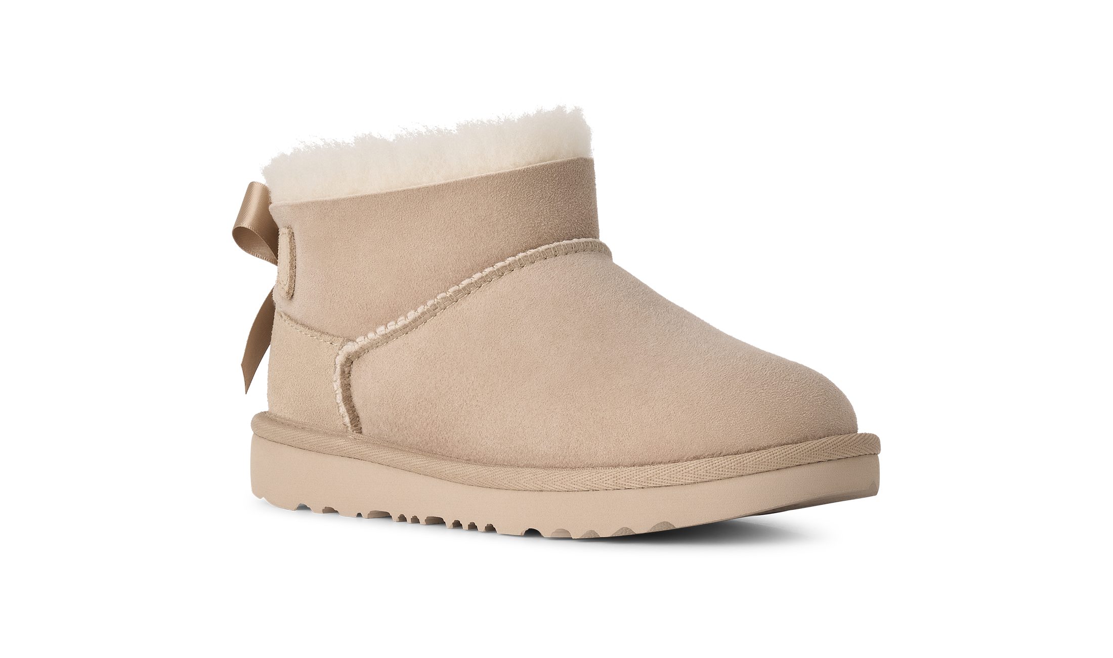 UGG K ULTRA MINI BAILEY BOW Schlupfboots Winterboots mit kurzem Schaft und Ziernähten