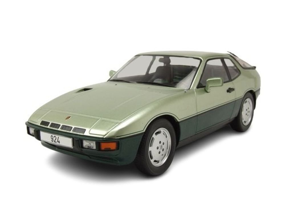 MCG Modellauto Porsche 924 Turbo 1979 hellgrün dunkelgrün, Maßstab 1:18