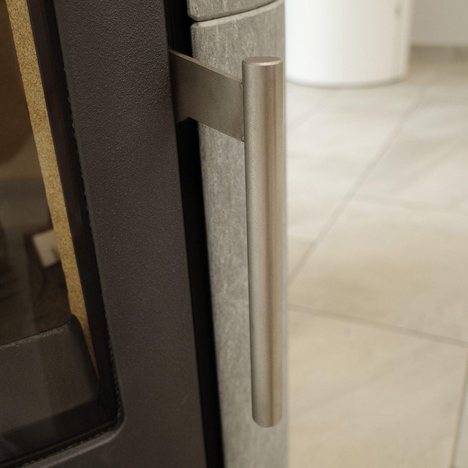 H&M Germany Kaminofen Basic 2.0 schwarz/Naturstein, 7 kW, Zeitbrand
