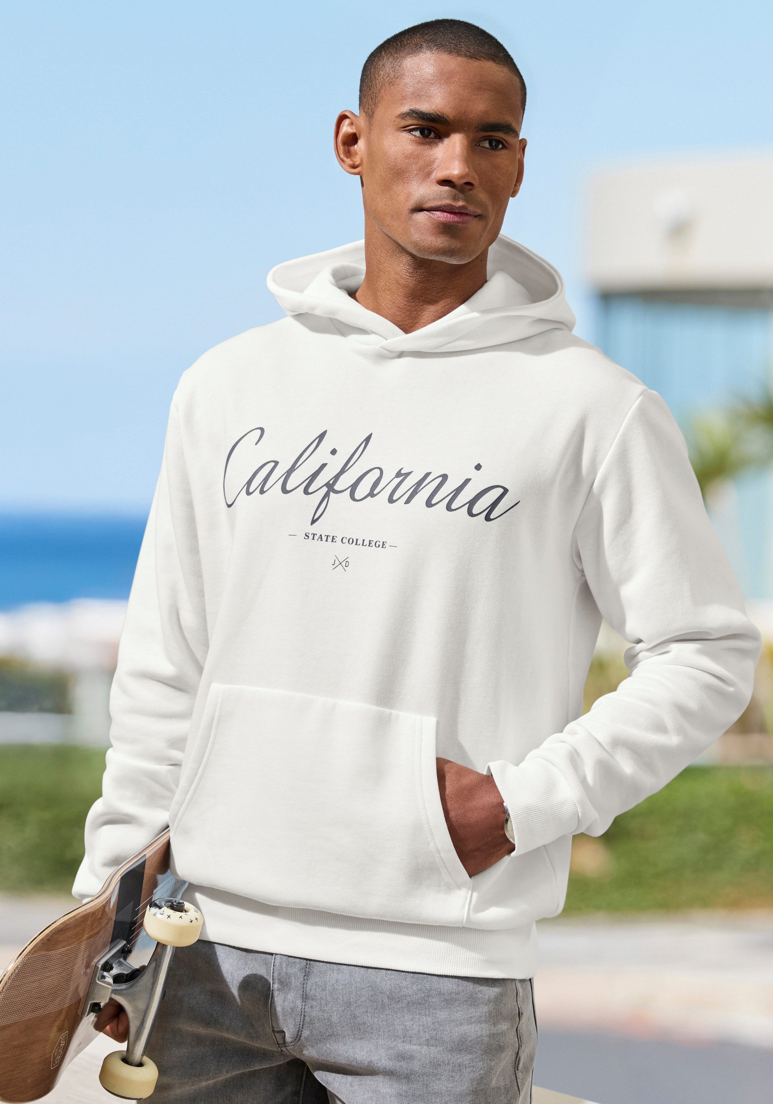 John Devin Hoodie Sweatshirt mit coolem Druck, aufgesetzter Tasche und Kapuze