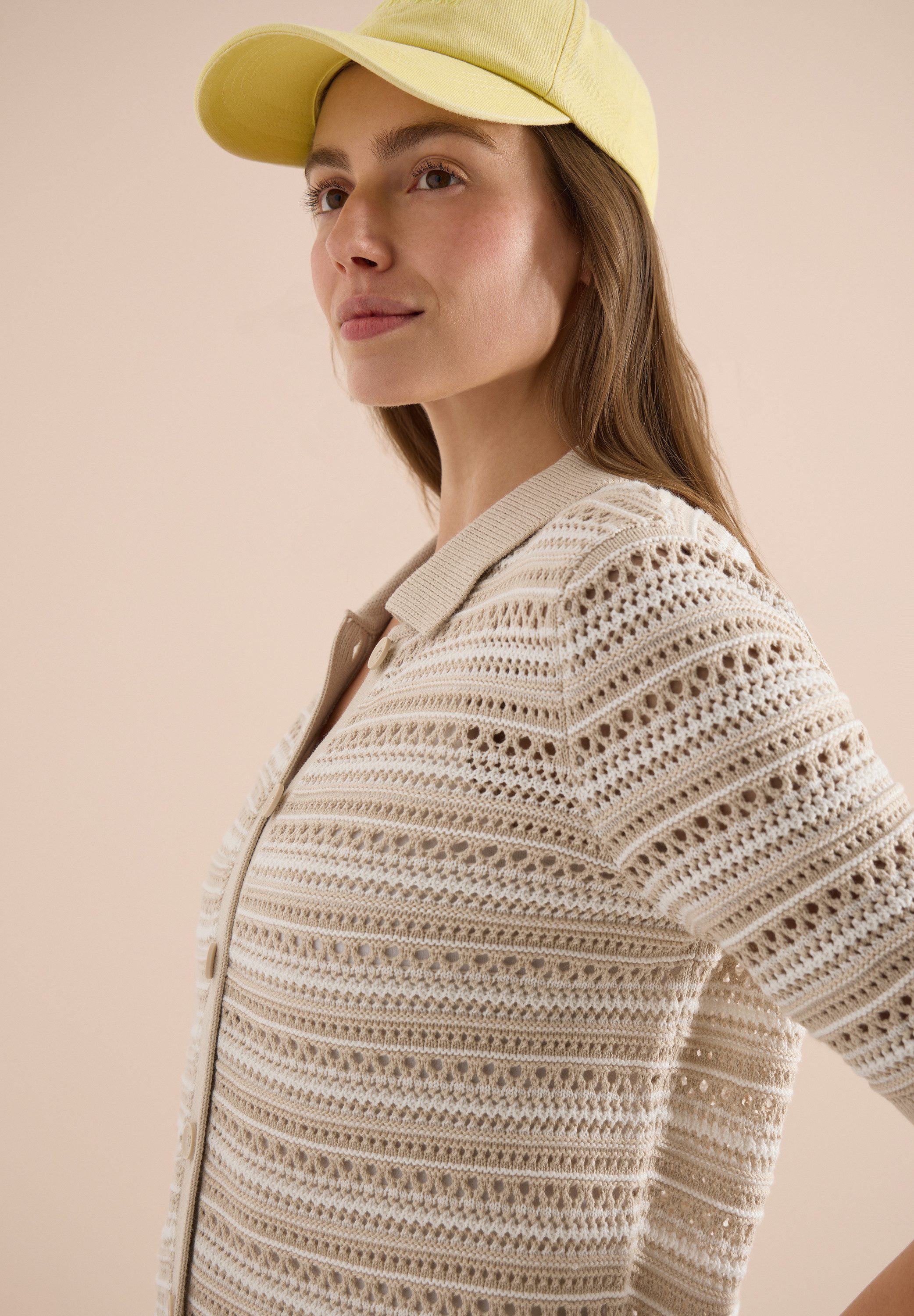 CECIL Strickjacke Kurzarm Cardigan mit Polokragen – Bild 4 von 5