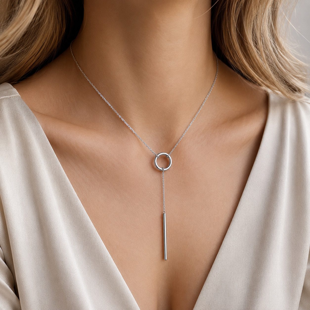 XCOAST Edelstahlkette Elegante Damen Glow Silber Halskette (1-tlg), langlebiger Schmuck, rostfrei, Schmuck Geschenk Damen – Bild 4 von 5