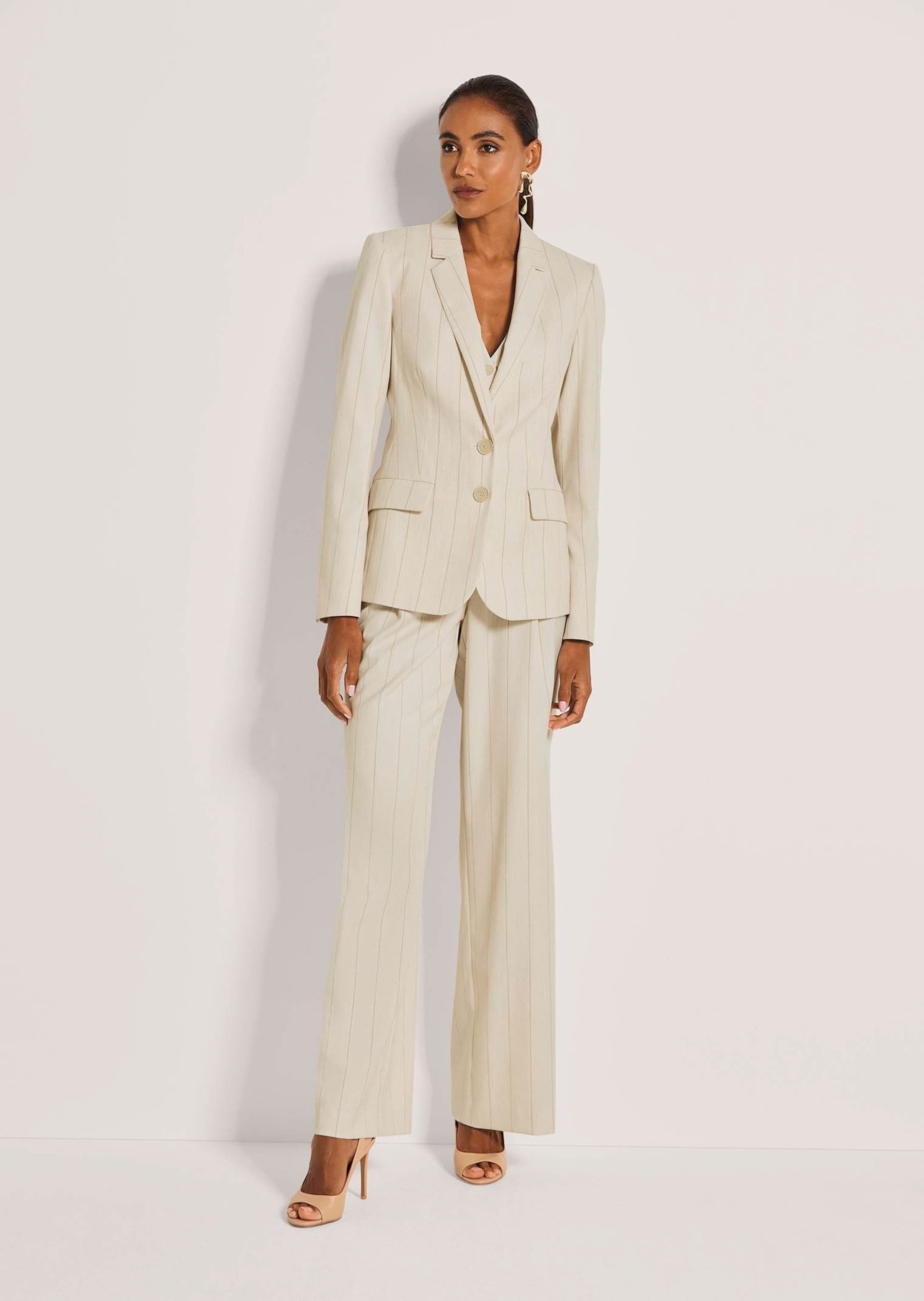 MADELEINE Kurzblazer Longblazer mit Nadelstreifen Einreiher mit Reverskragen, Pattentaschen und Langarm