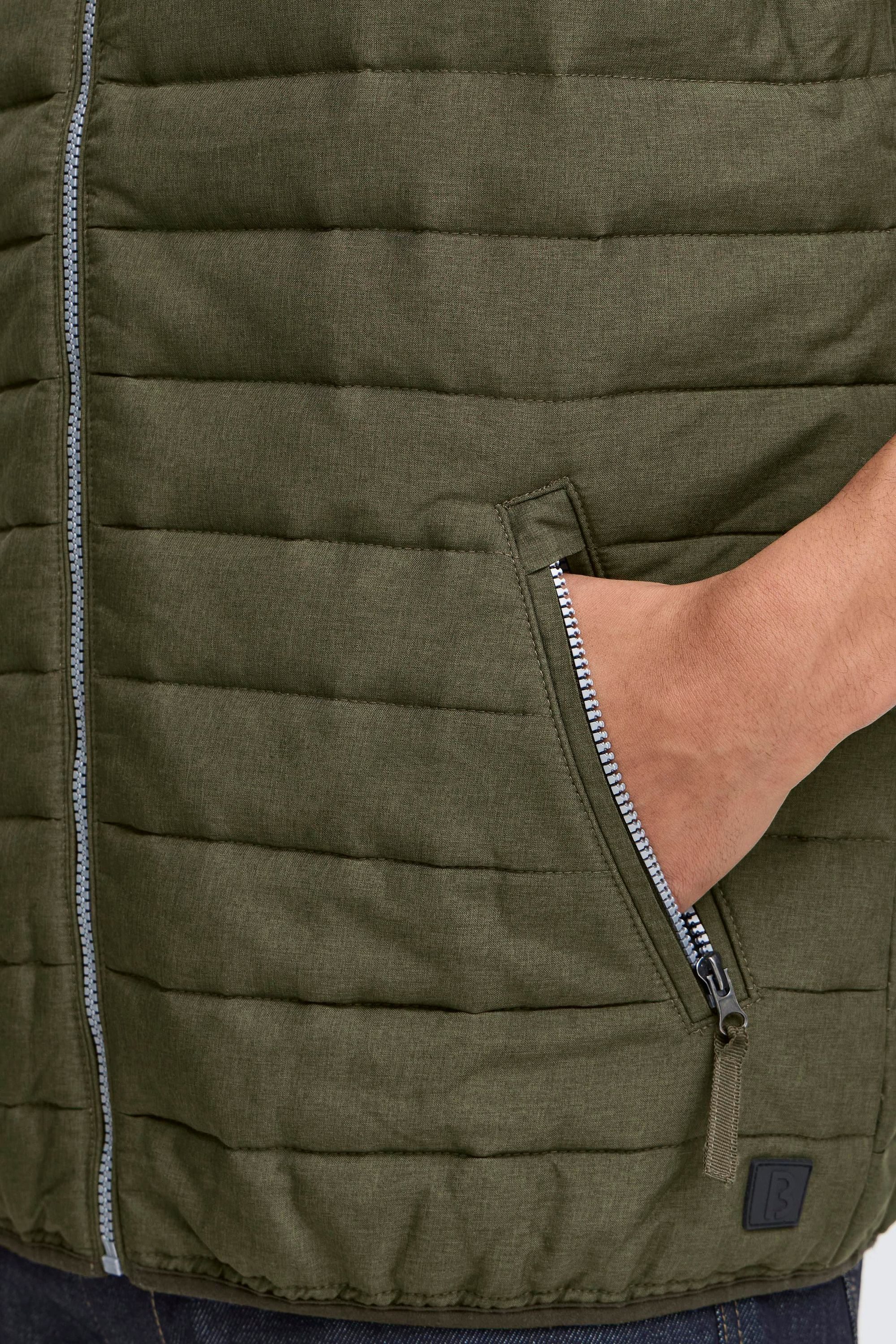 Blend Steppweste BHEdmar Stilvolle Basic Steppweste mit Taschen