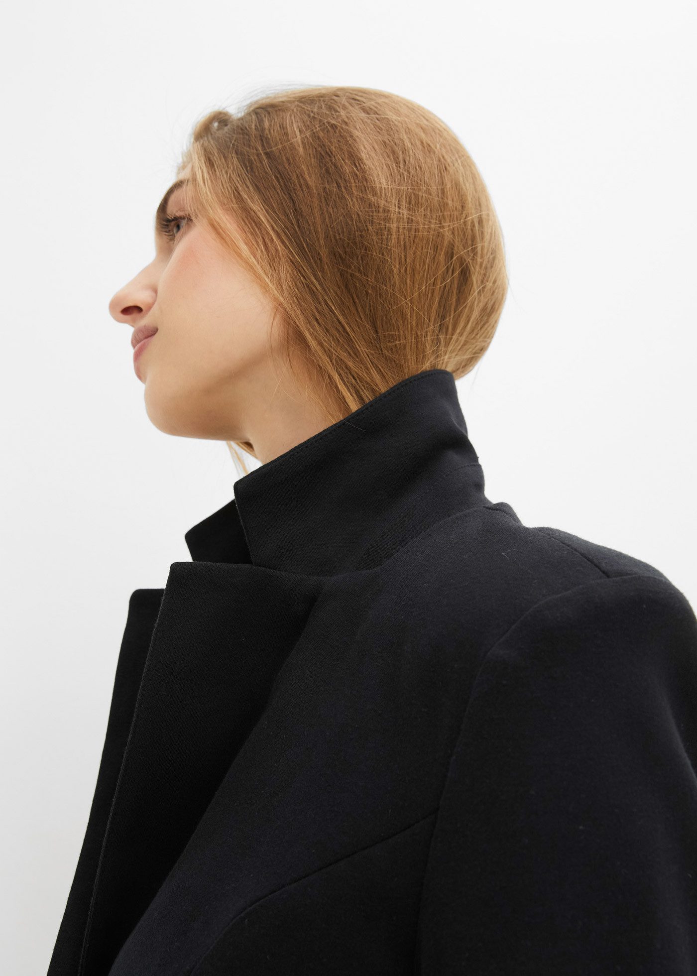 bonprix Jackenblazer (1-tlg) eleganter Schnitt, taillierte Passform, mit langem Arm