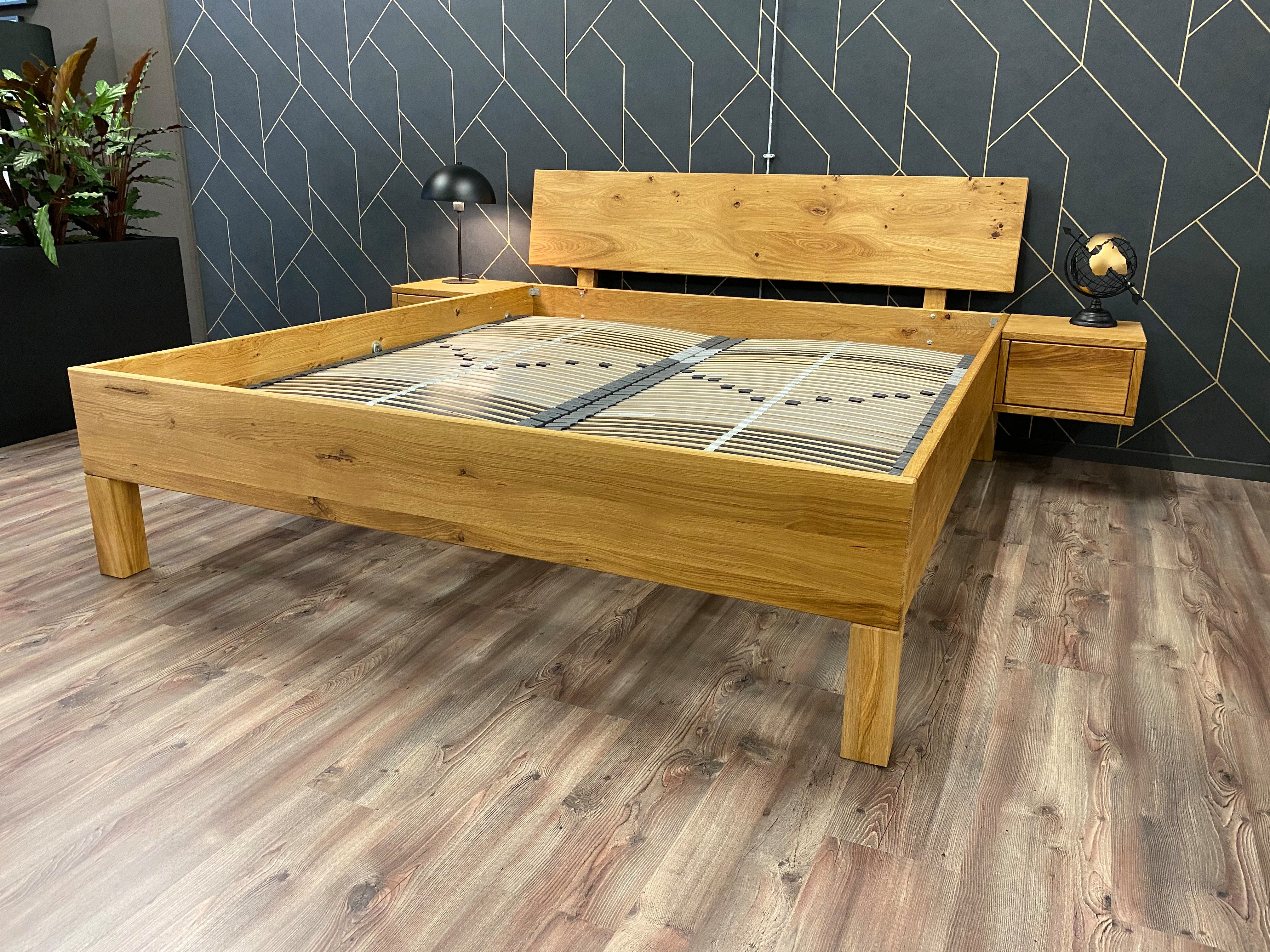 Möbel Specht Massivholzbett Magnus Eiche (bis 300x220cm Liegefläche), Blockfüße