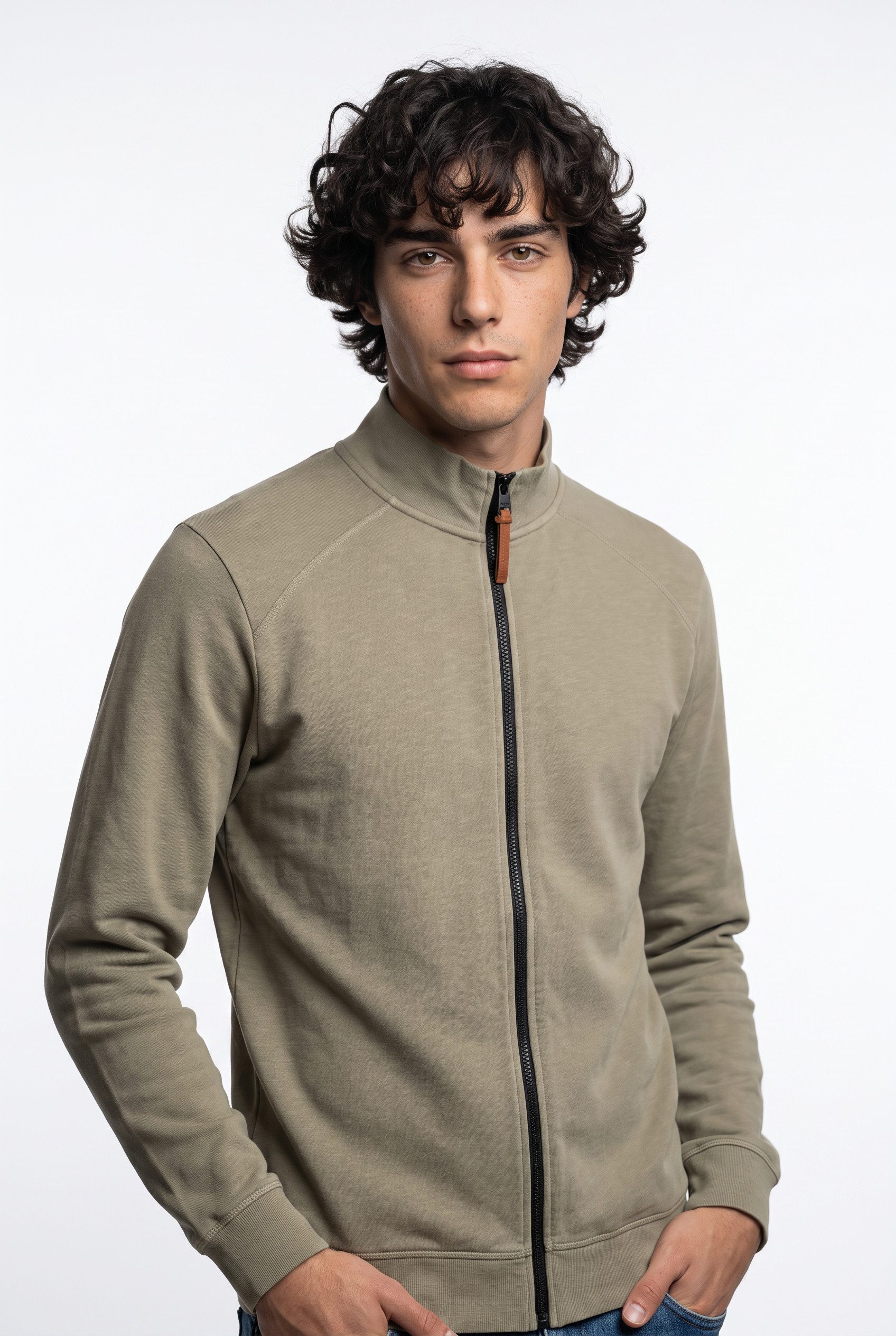 camel active Sweatjacke mit Stehkragen und Reißverschluss