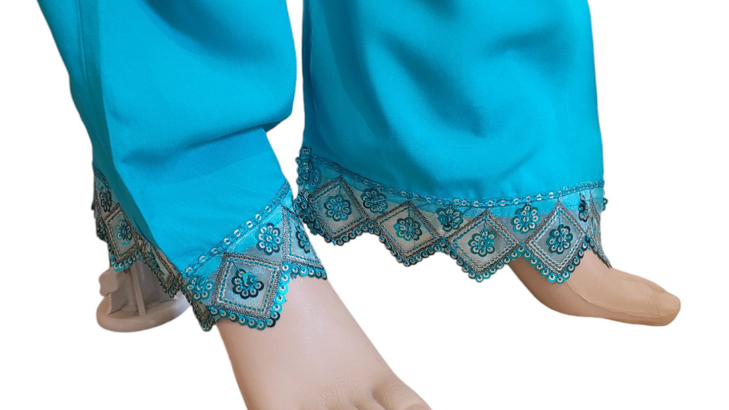 PfauGermany Relaxhose Maya Lace