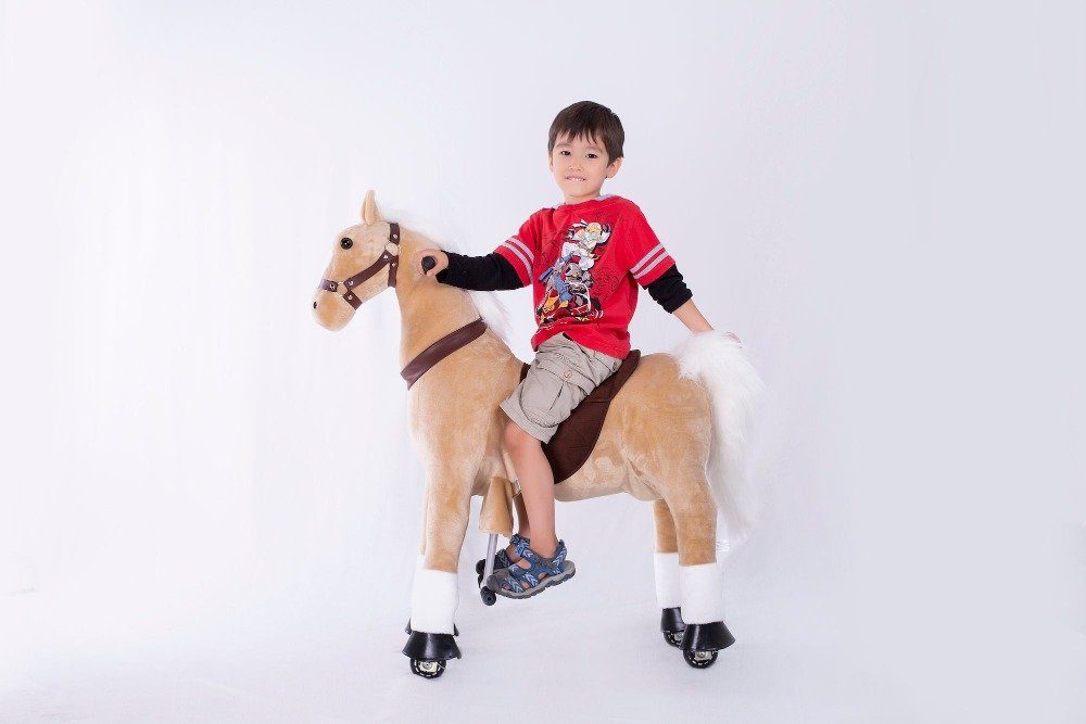 Sweety-Toys Reittier Sweety Toys 14552 Reittier Pferd Vanilla auf Rollen für 4 bis 9 Jahre