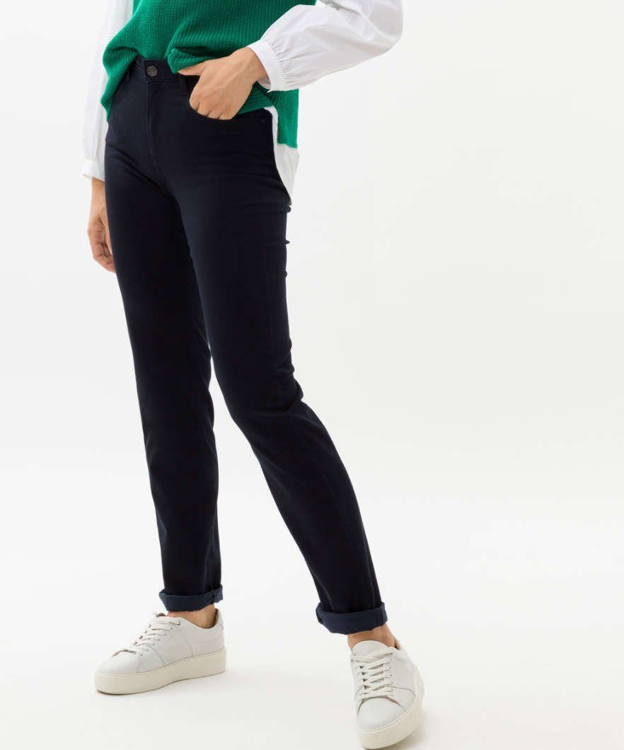 Brax 5-Pocket-Hose hochwertigem aus Elegante Baumwollsatin Five-Pocket-Hose Style CAROLA,