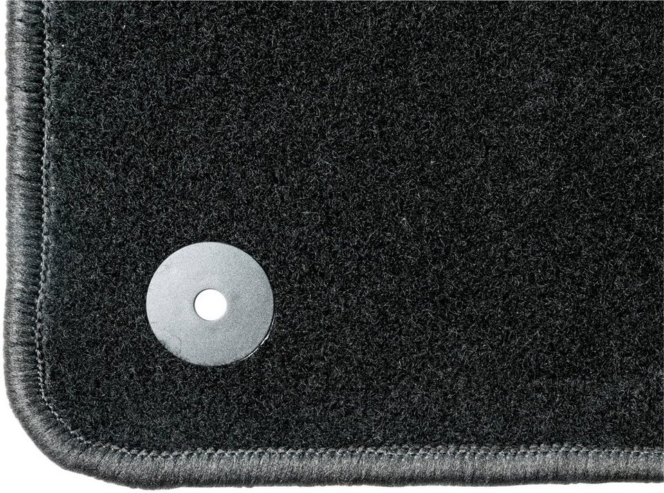 WALSER Passform-Fußmatten Standard (4 St), für Toyota Hilux (N1) 05/2015- Heute, Doppelkabine