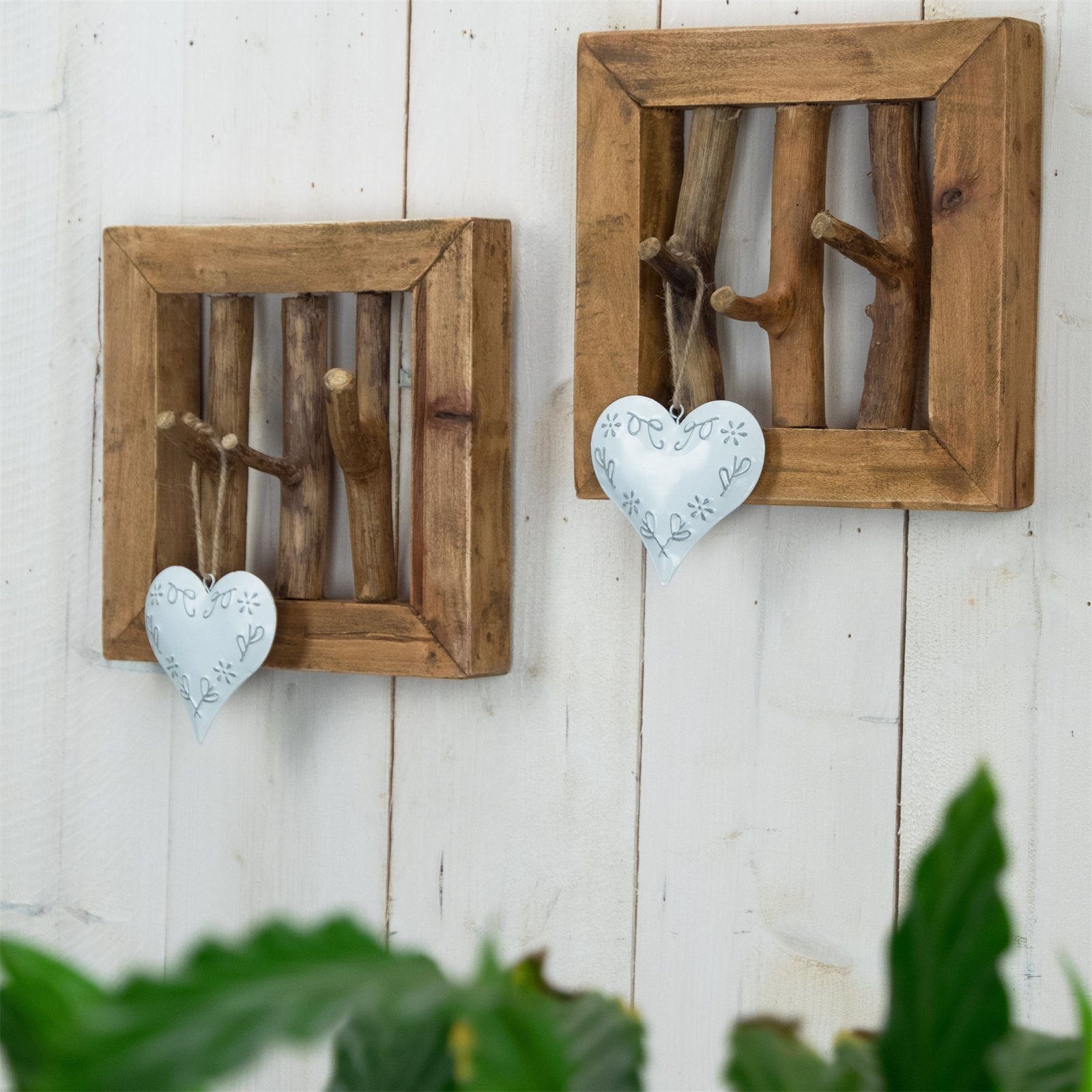 CREEDWOOD Wandgarderobe WANDGARDEROBE "LEONOR 25", Altholz massiv, 3 Haken, Äste Hakenleiste