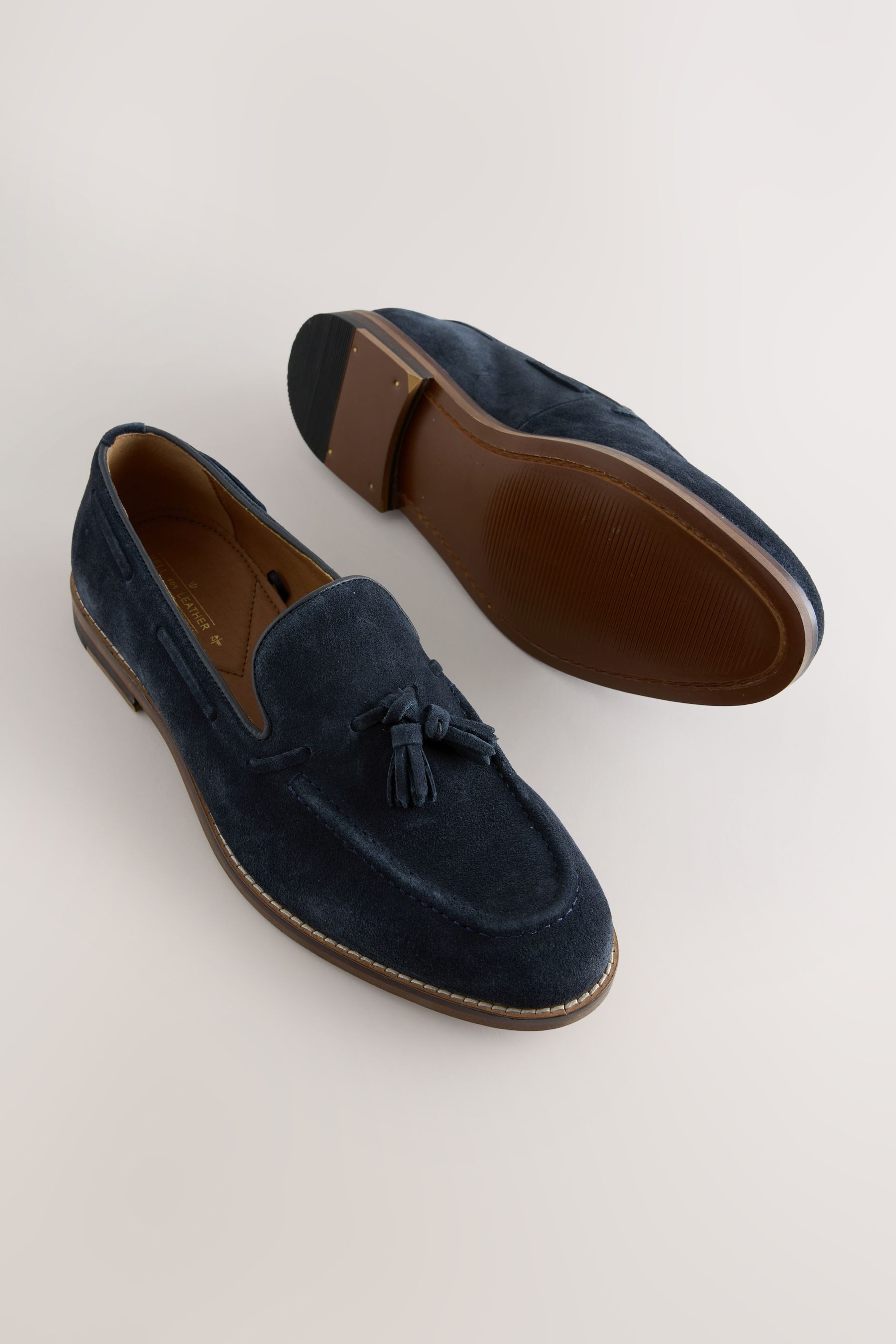 Next Veloursleder-Loafers Loafer (1-tlg)